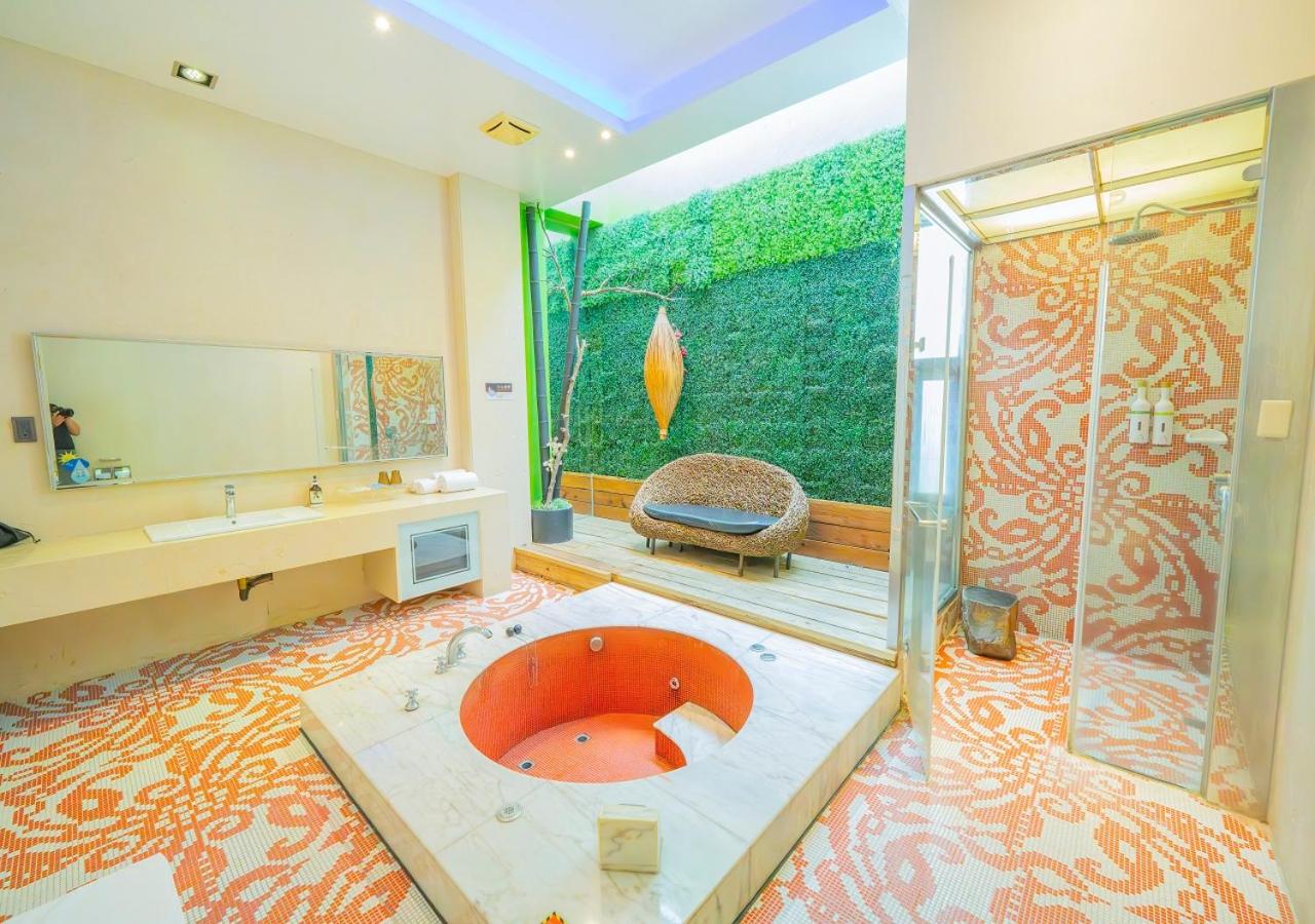 Feng Cai Motel