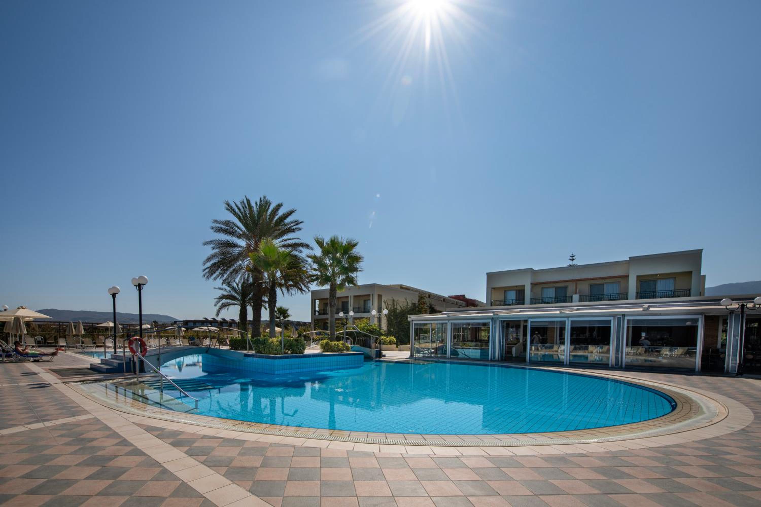 Hydramis Palace Beach Resort