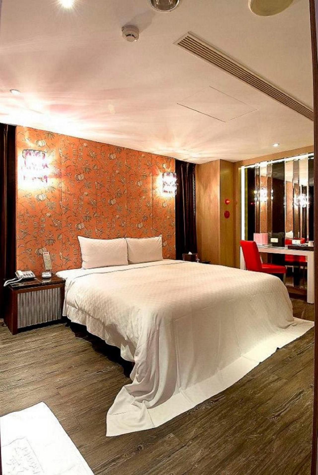 Feng Cai Motel