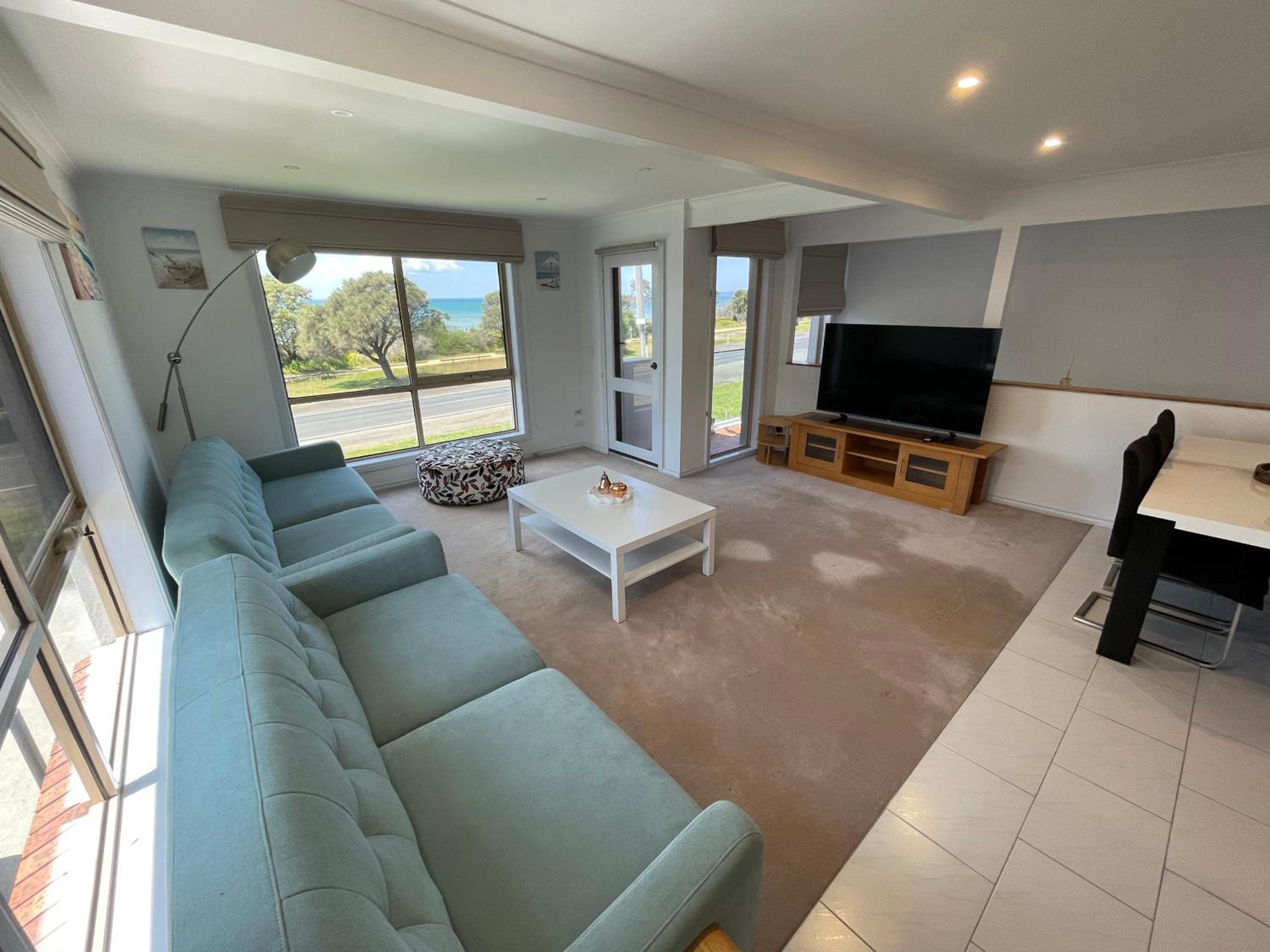 The Waterfront - The beach at your doorstep