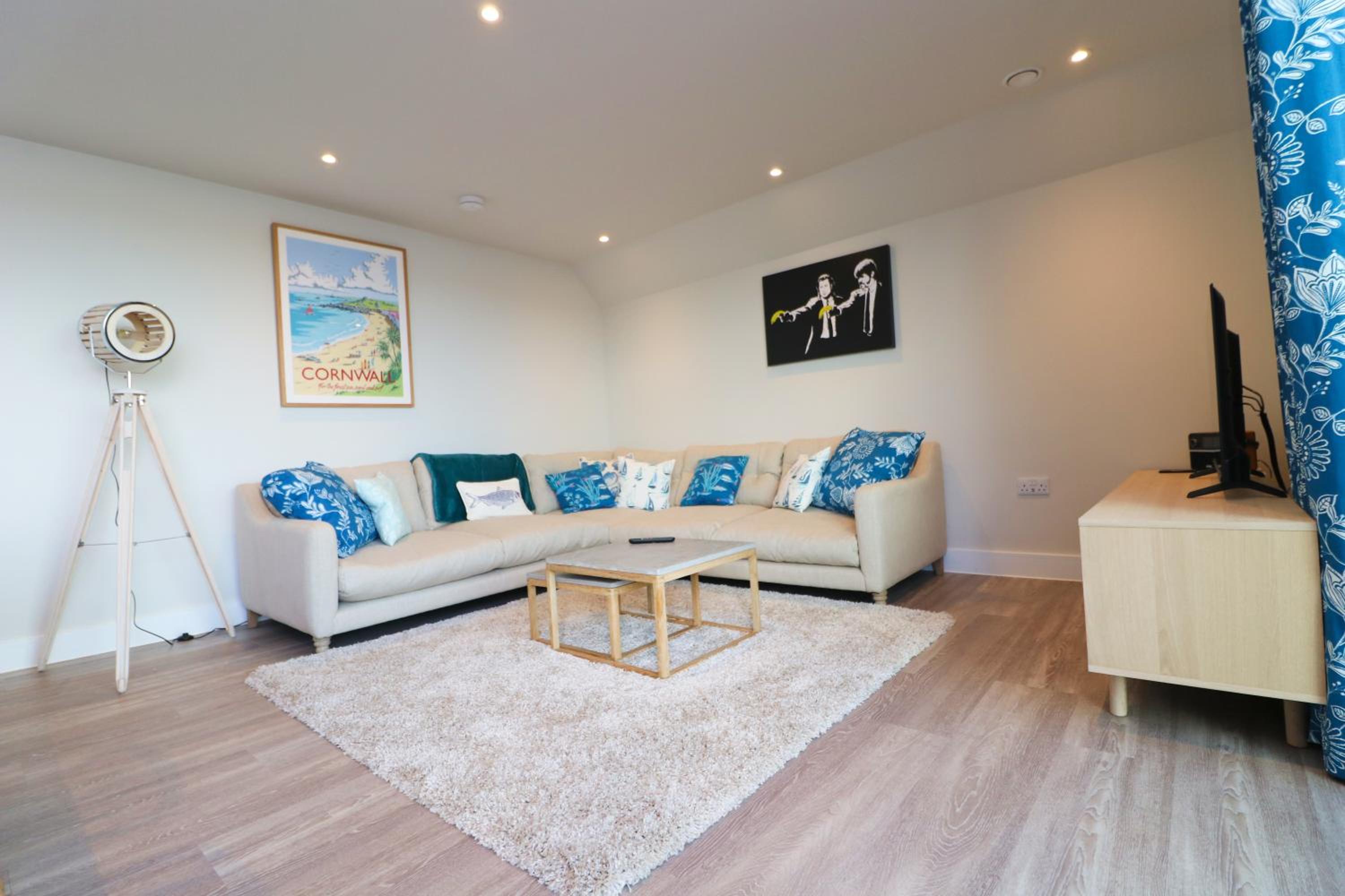 Stylish estuary view apartment