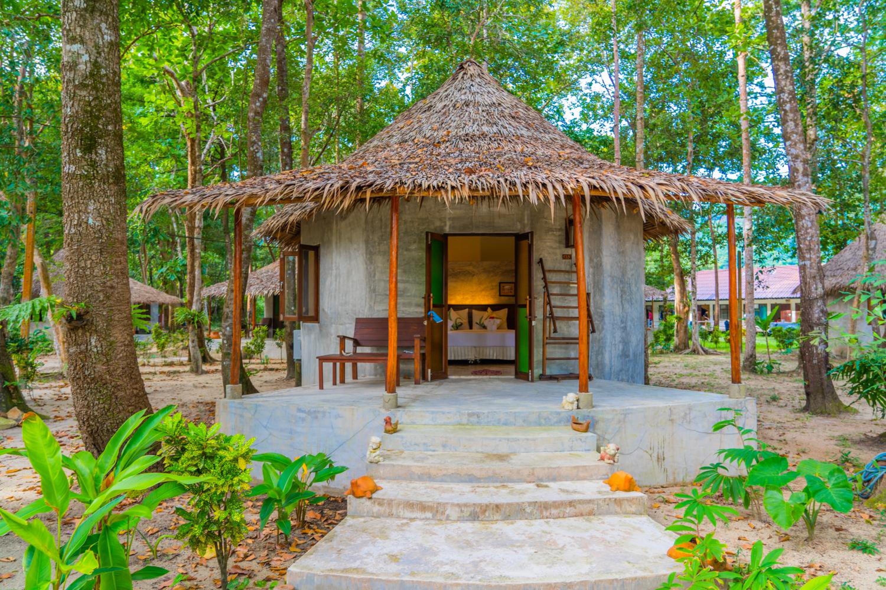 The Tropical Beach Resort