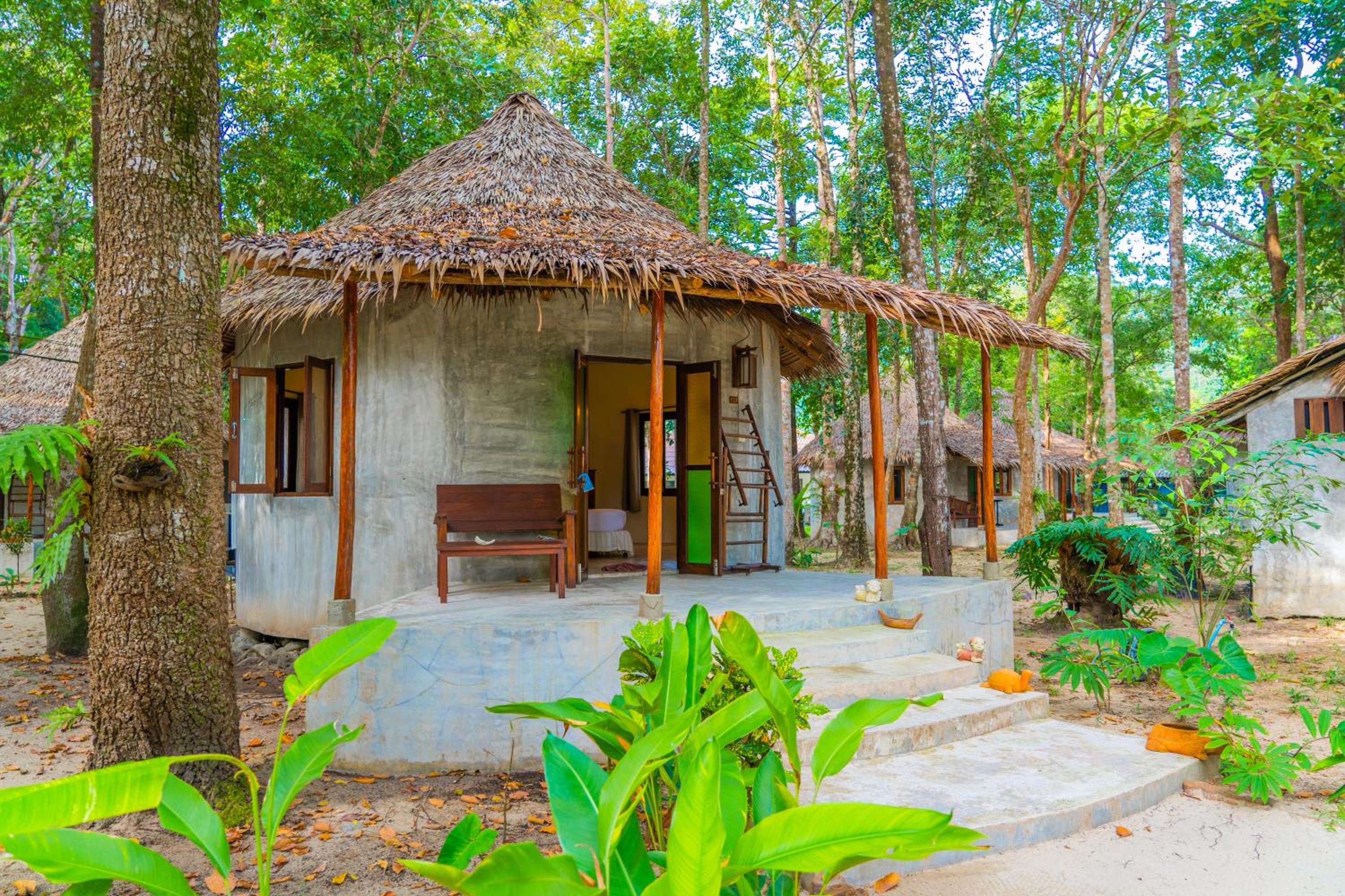 The Tropical Beach Resort