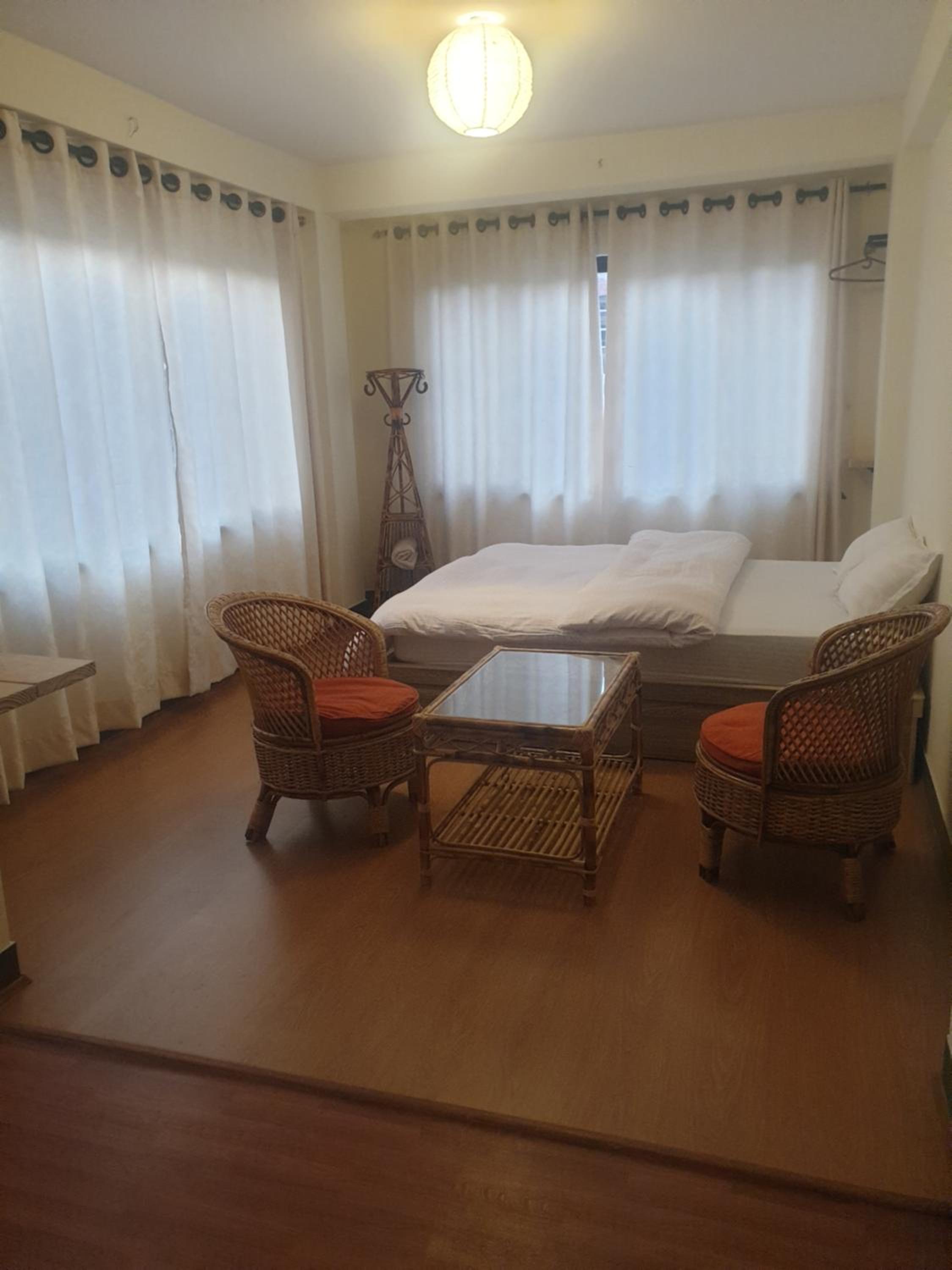 hotel room