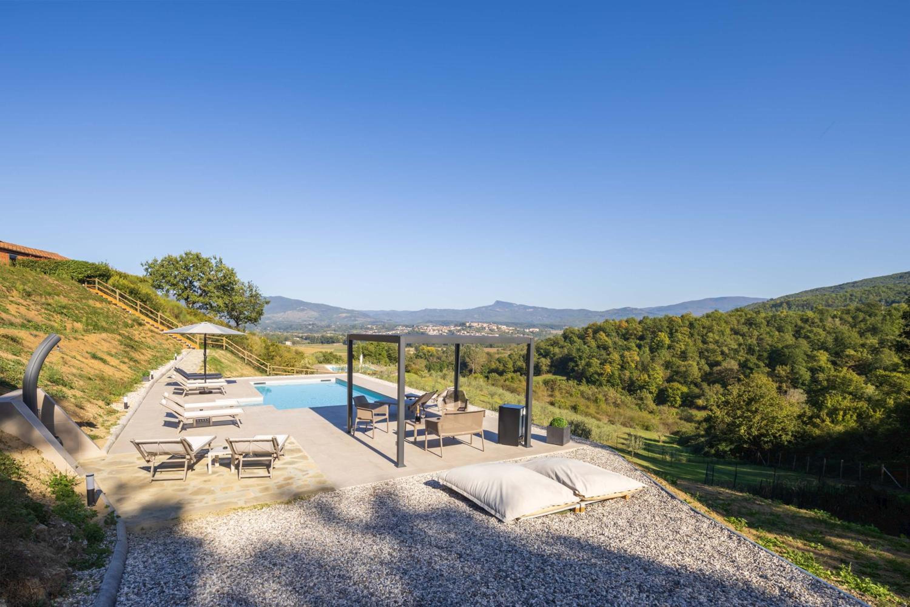 Casale la Toscanella by VacaVilla view 4