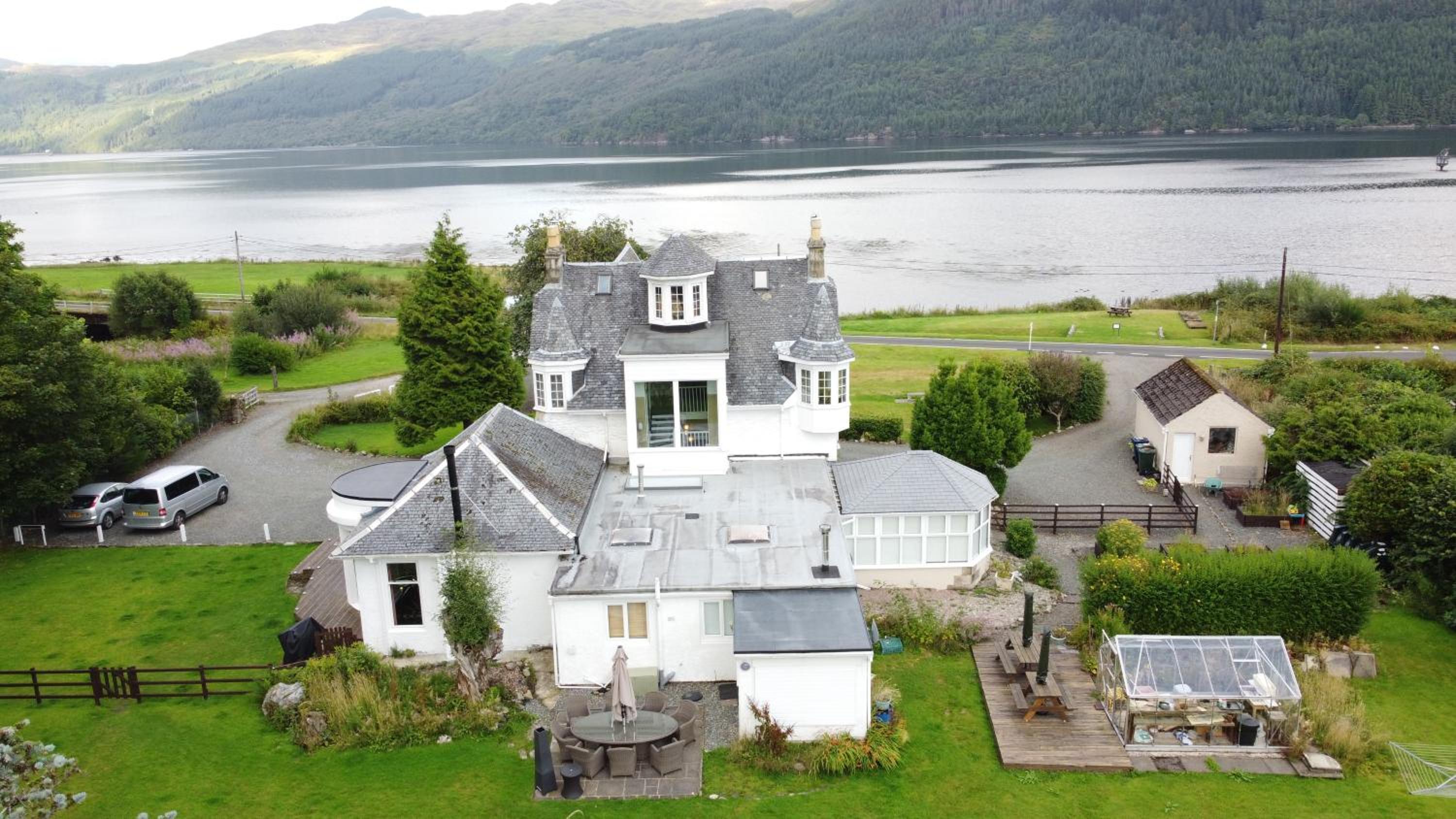 Rhumhor House
