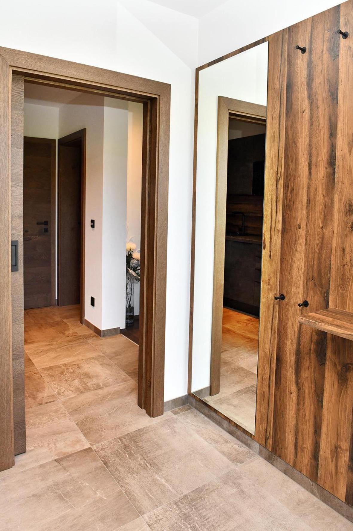 Appartement Edelschwarz