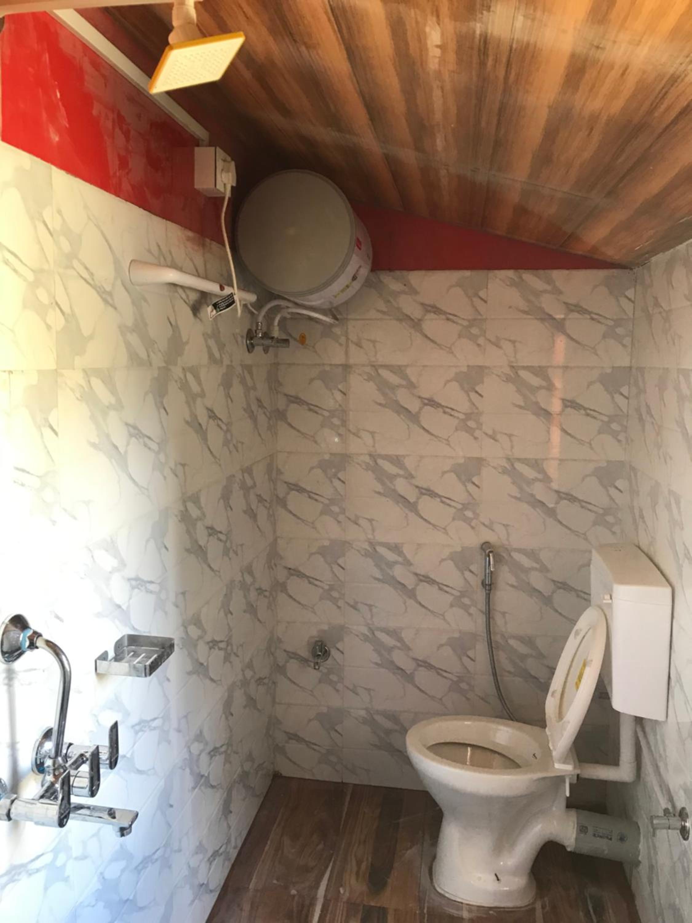 ATTIC HOMESTAY