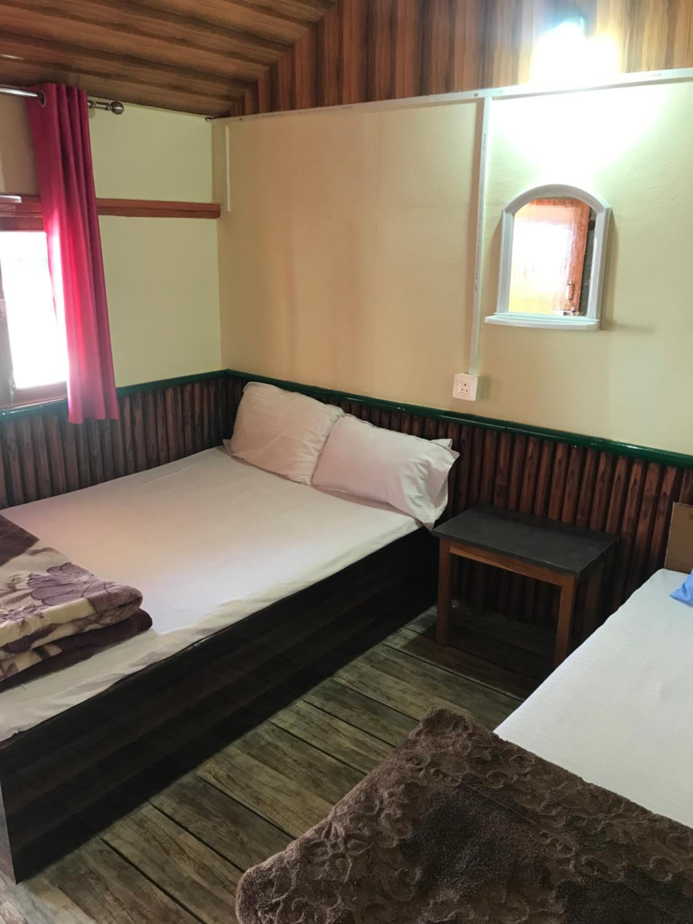 ATTIC HOMESTAY