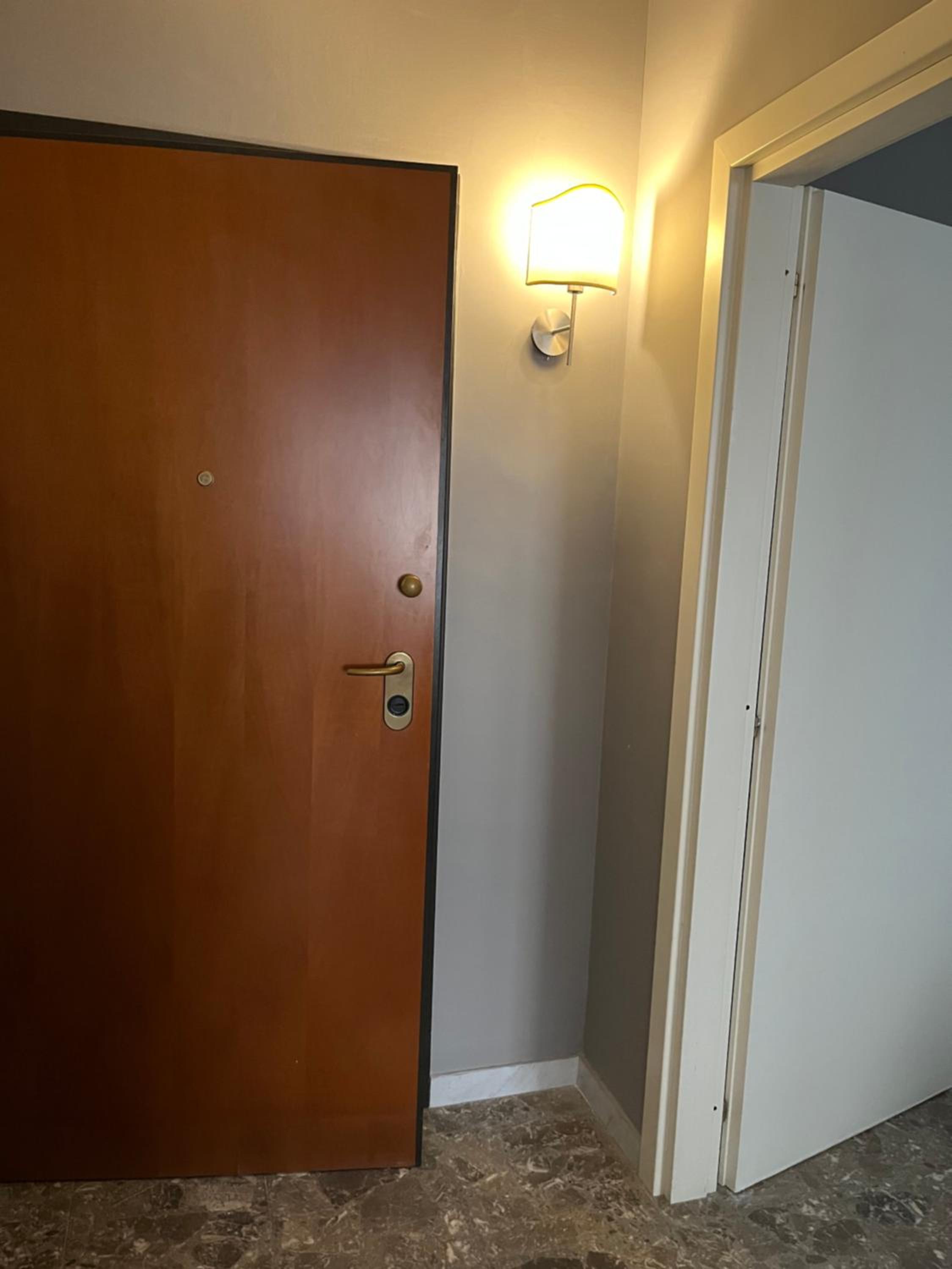 Davis Apartment