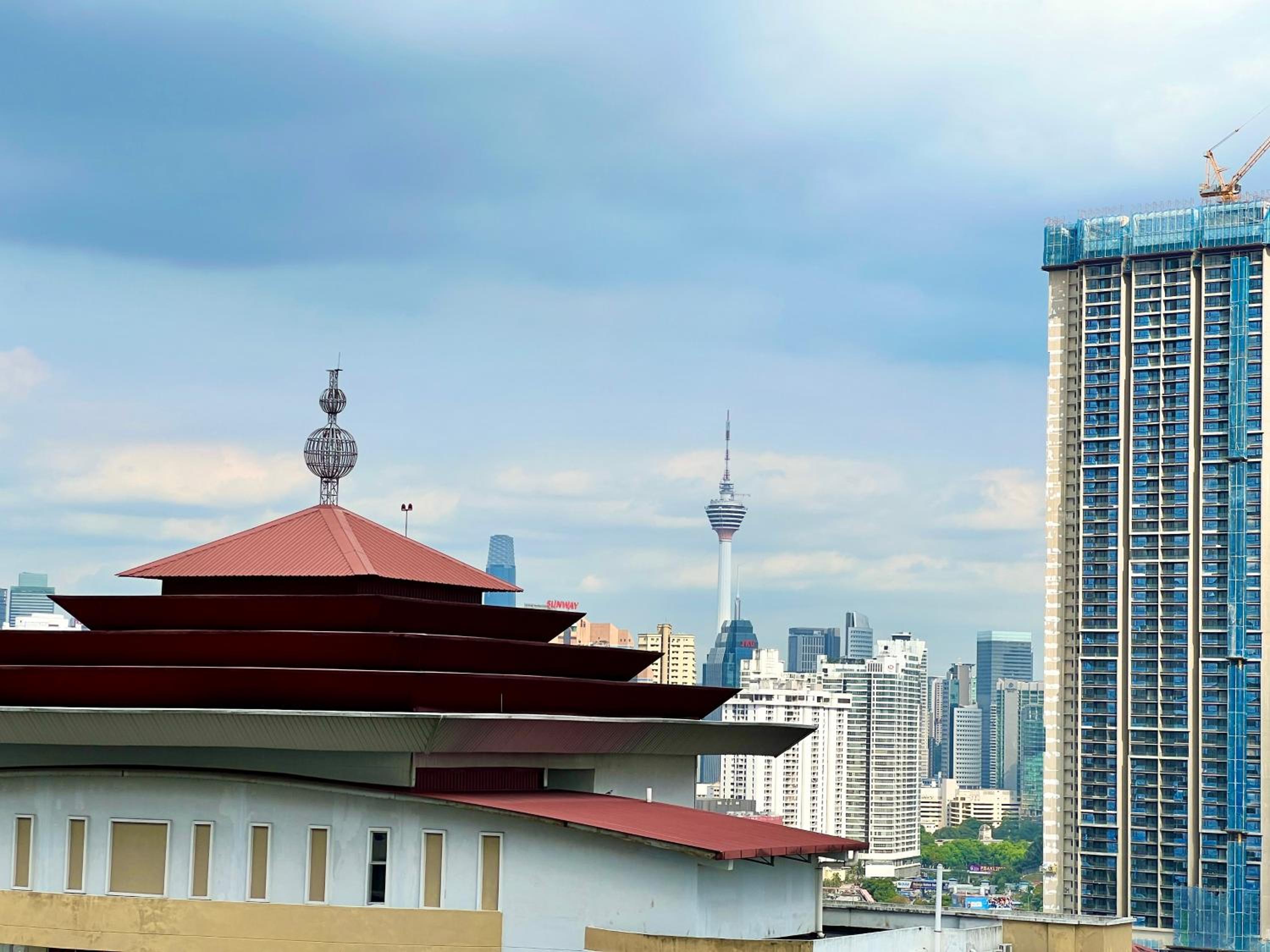 Court 28 Residence KL Suites 2 Bedroom Apartment by Sleepy Bear