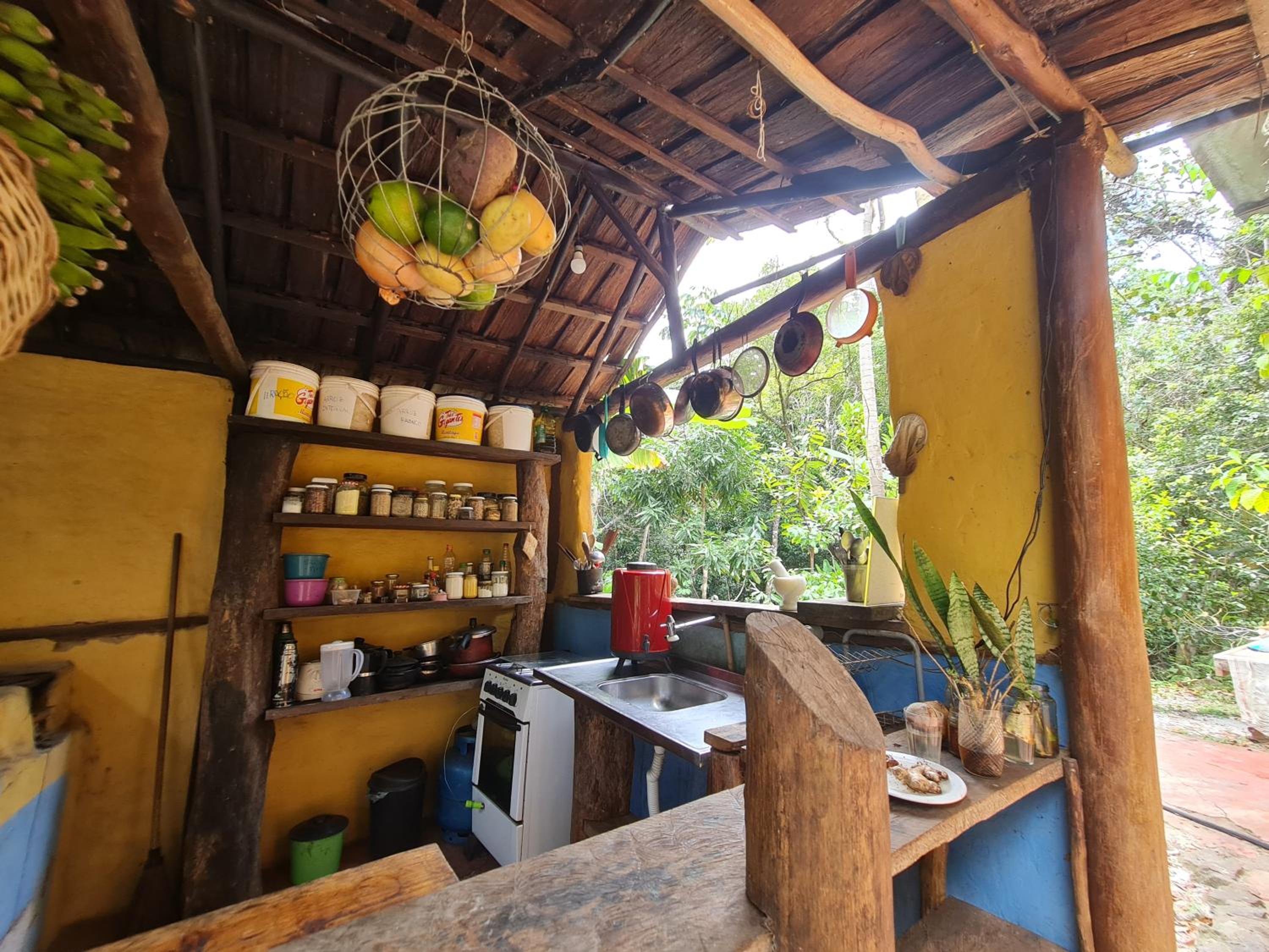 Quarto Que Brota do Chão