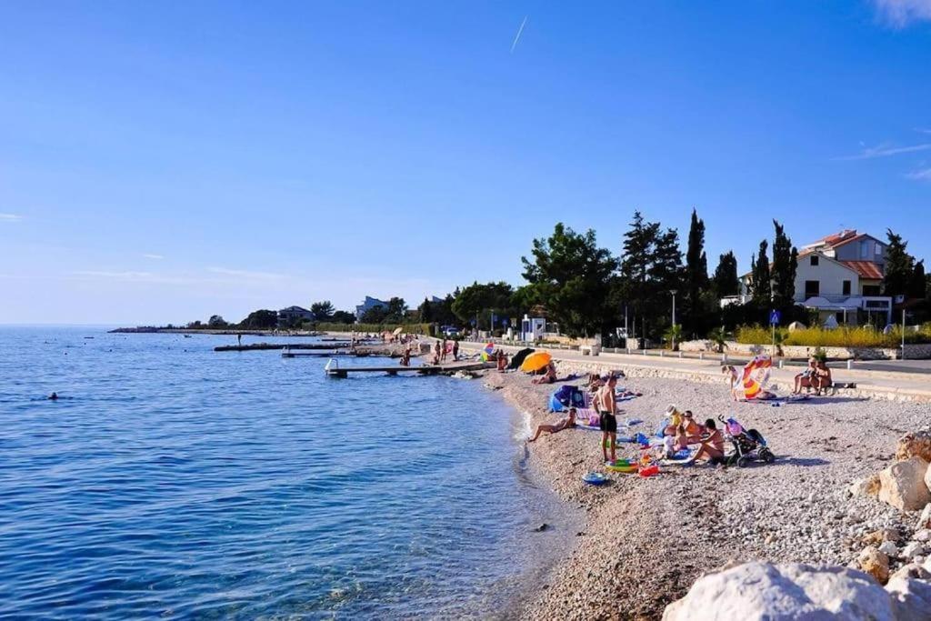 Apartment Paola Novalja,Wifi,Free Parking view 5