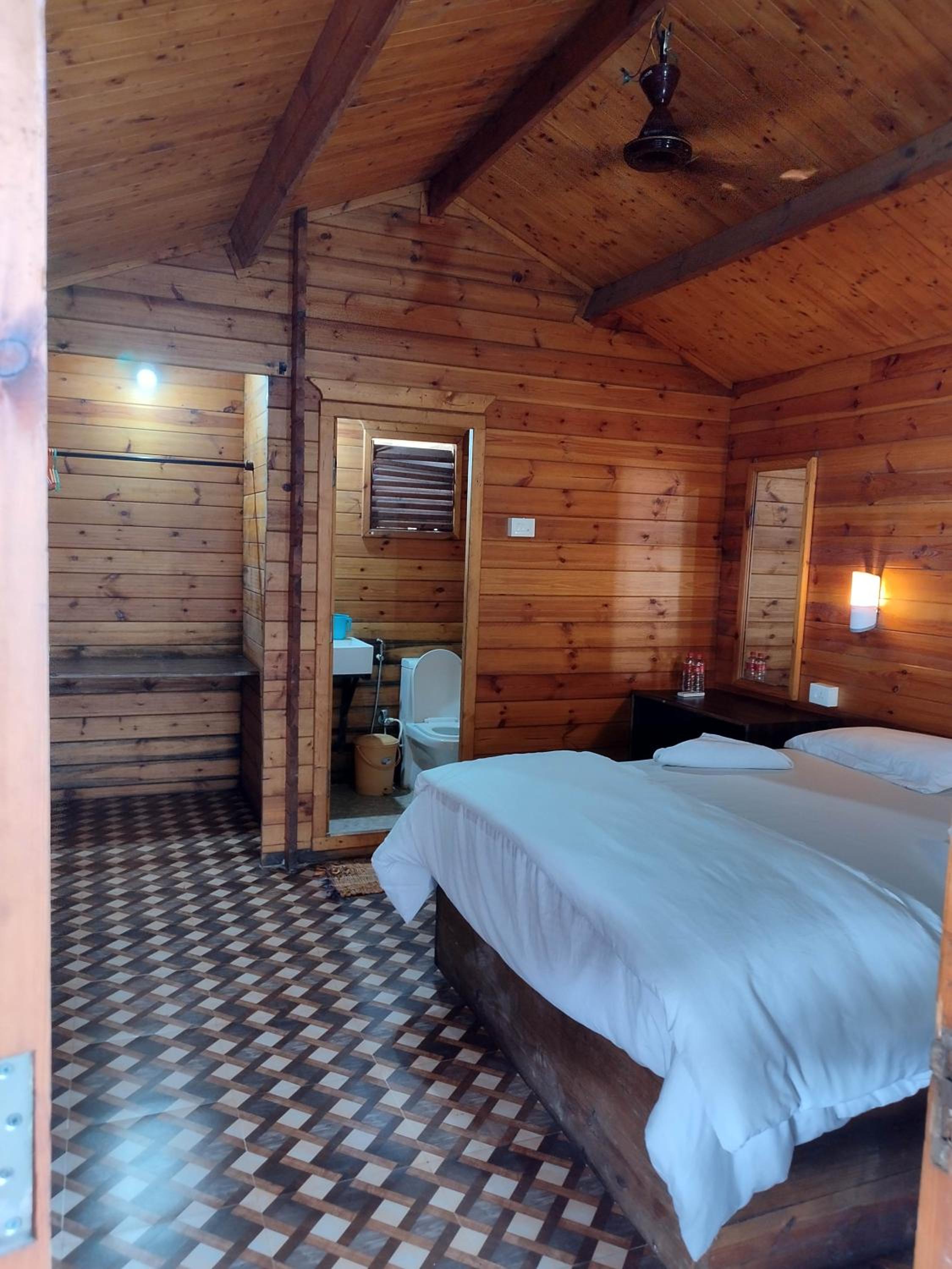 Roundcube Beach Cottages Patnem