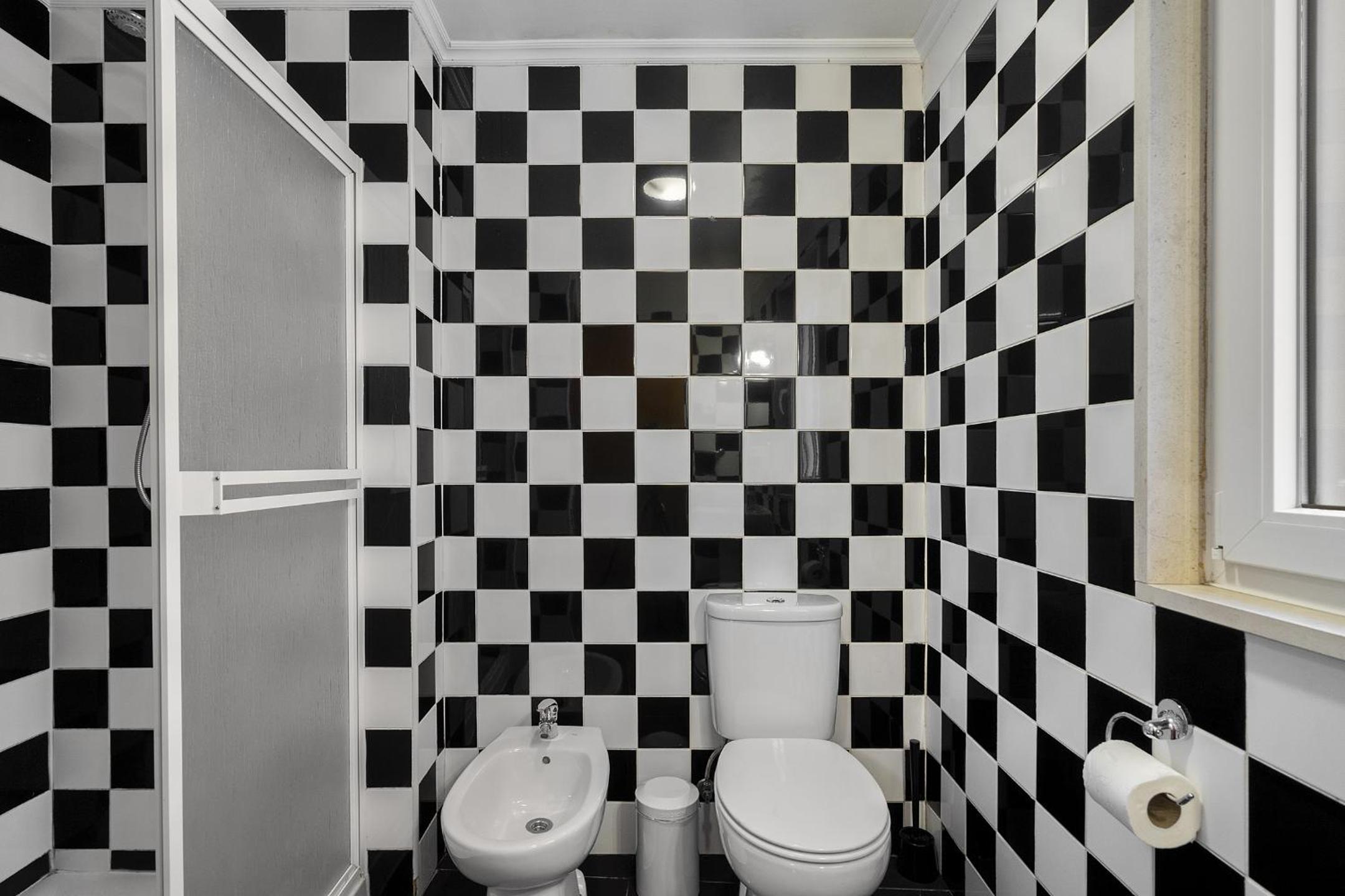 WHome Downtown 1-BR Great for Mid-term Rentals view 3