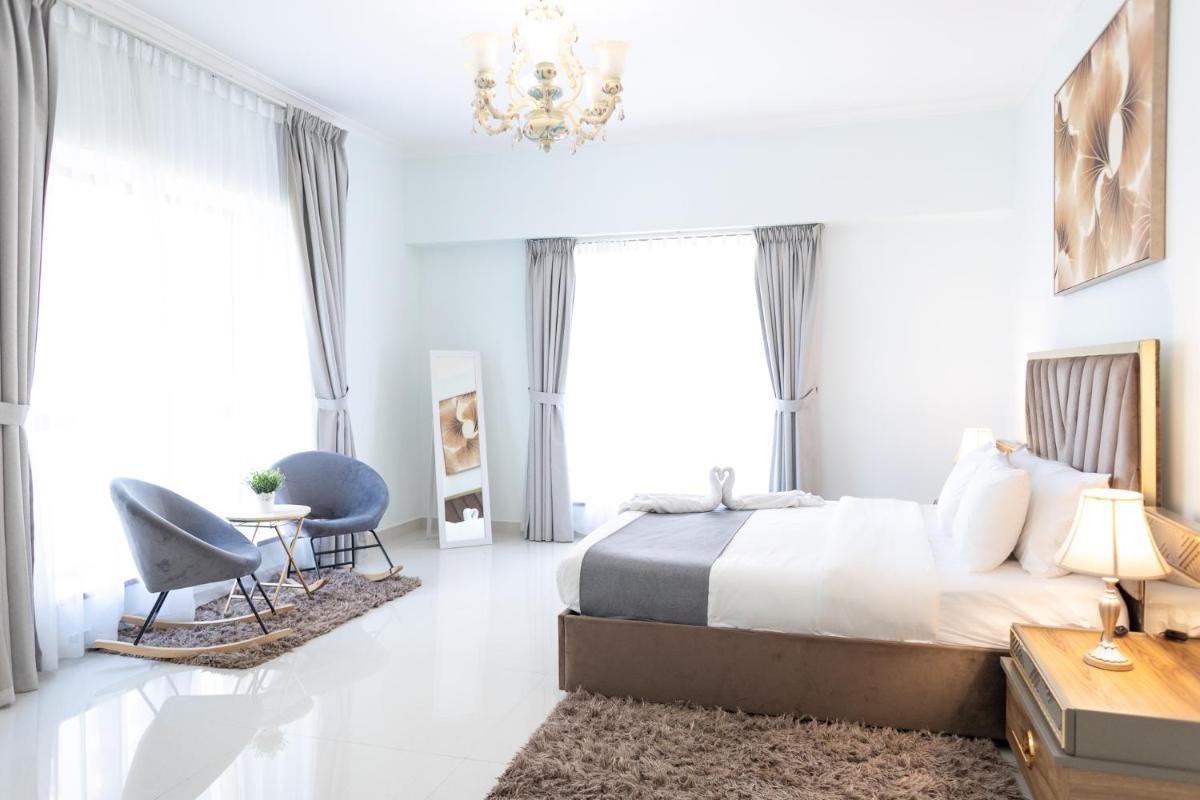 HAPPY SEASON - JBR apartments, Beach Front, Top furnished