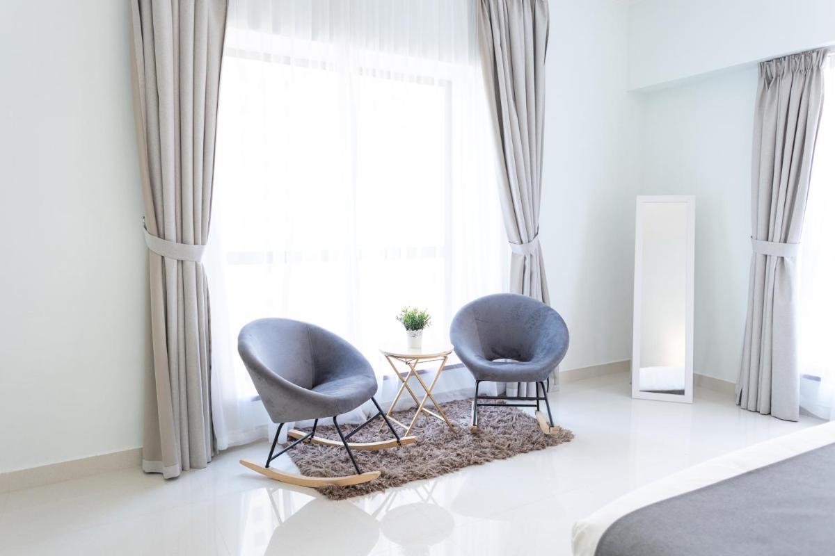 HAPPY SEASON - JBR apartments, Beach Front, Top furnished