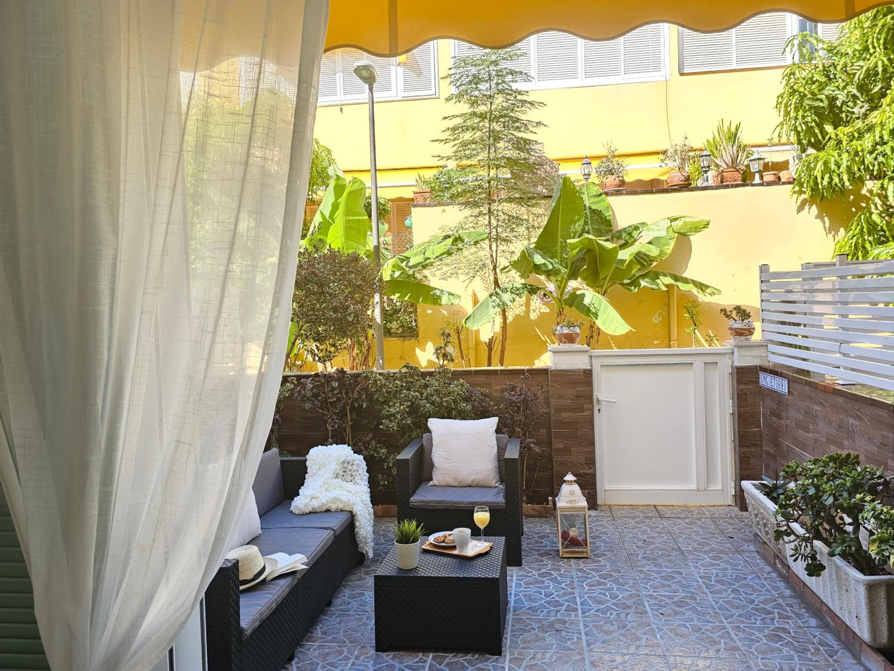 NEW POSITIVE VIBES HOLIDAYS HOME, Playa de las Americas, Tenerife