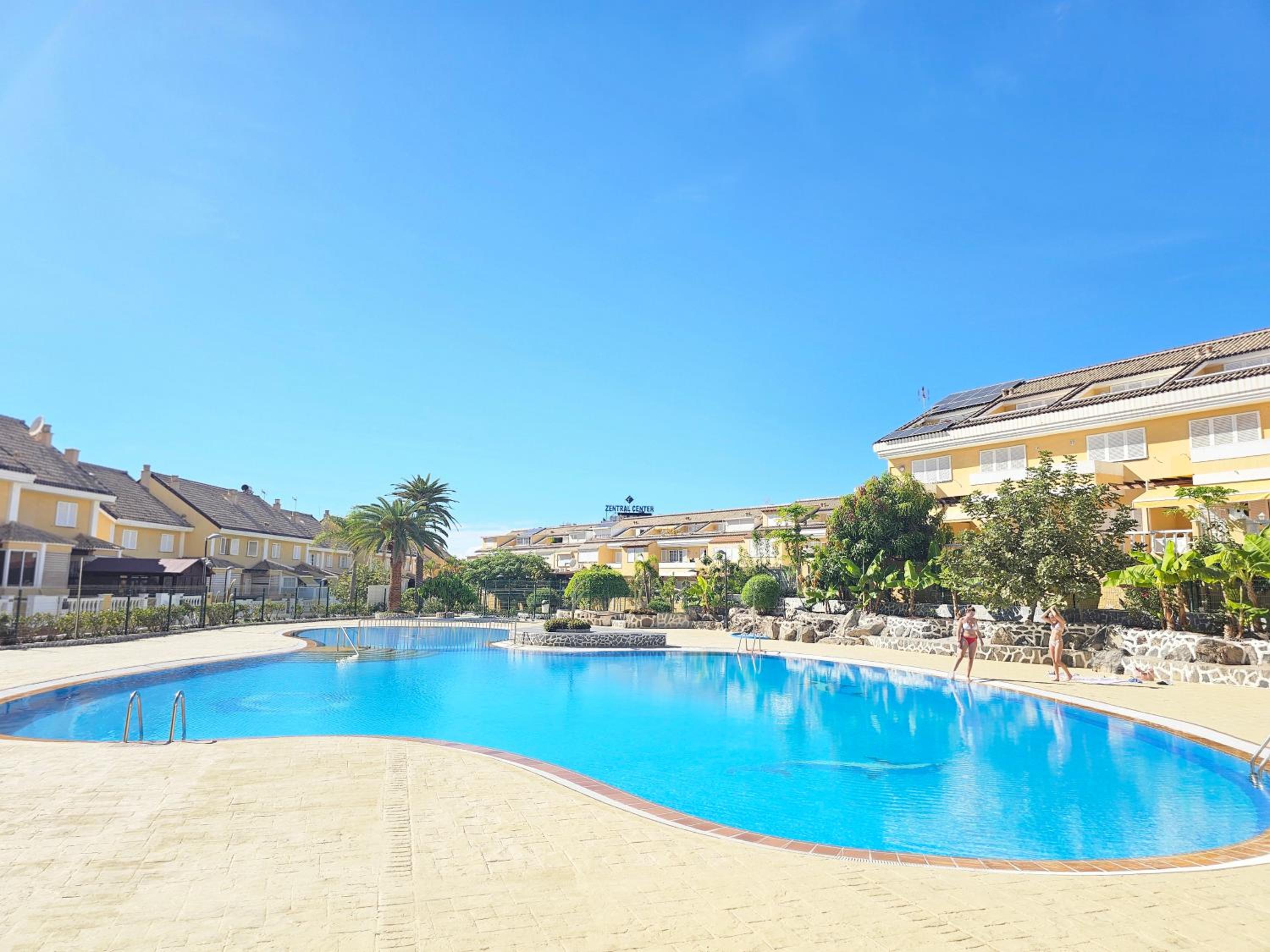 NEW POSITIVE VIBES HOLIDAYS HOME, Playa de las Americas, Tenerife