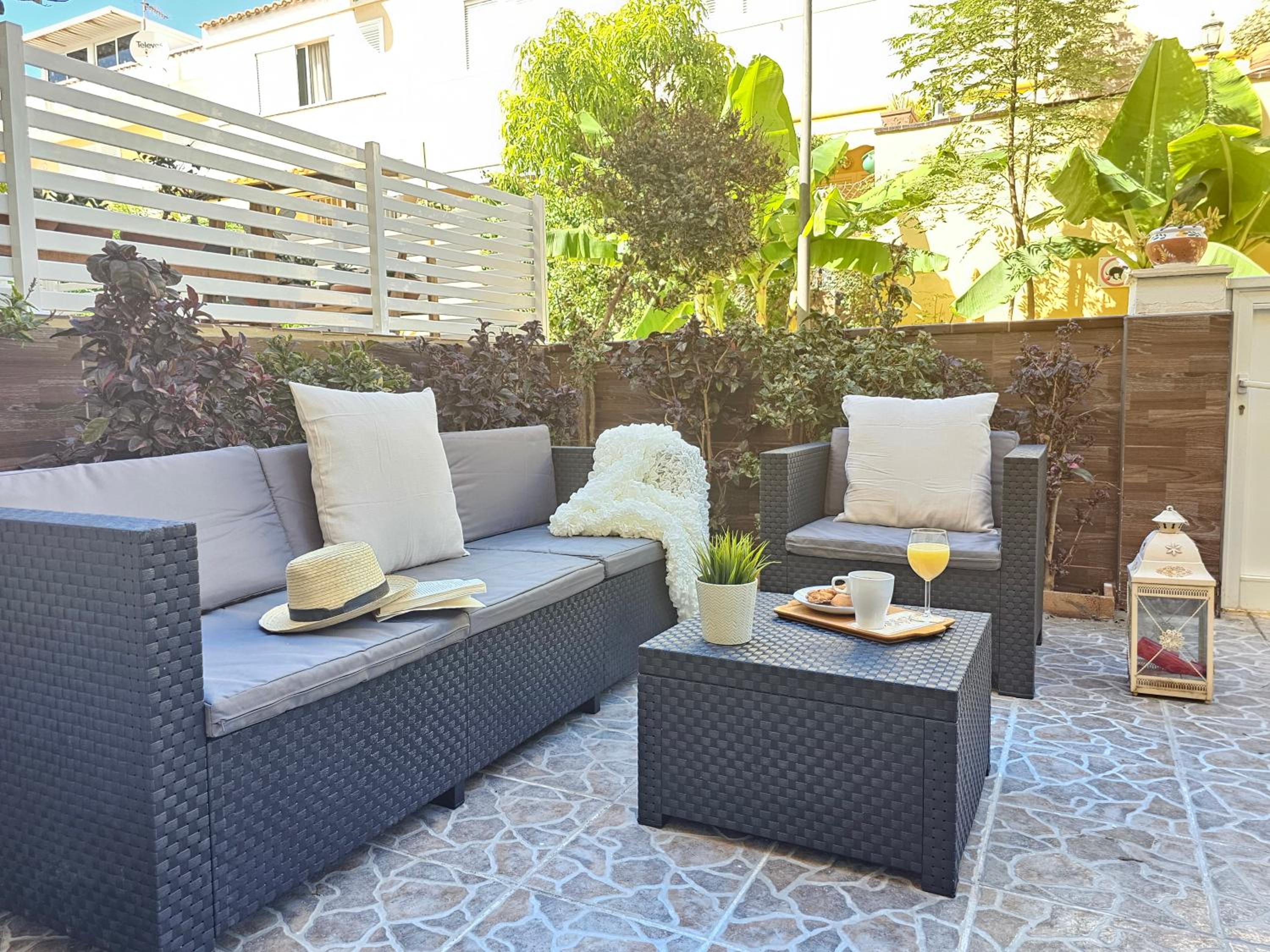 NEW POSITIVE VIBES HOLIDAYS HOME, Playa de las Americas, Tenerife