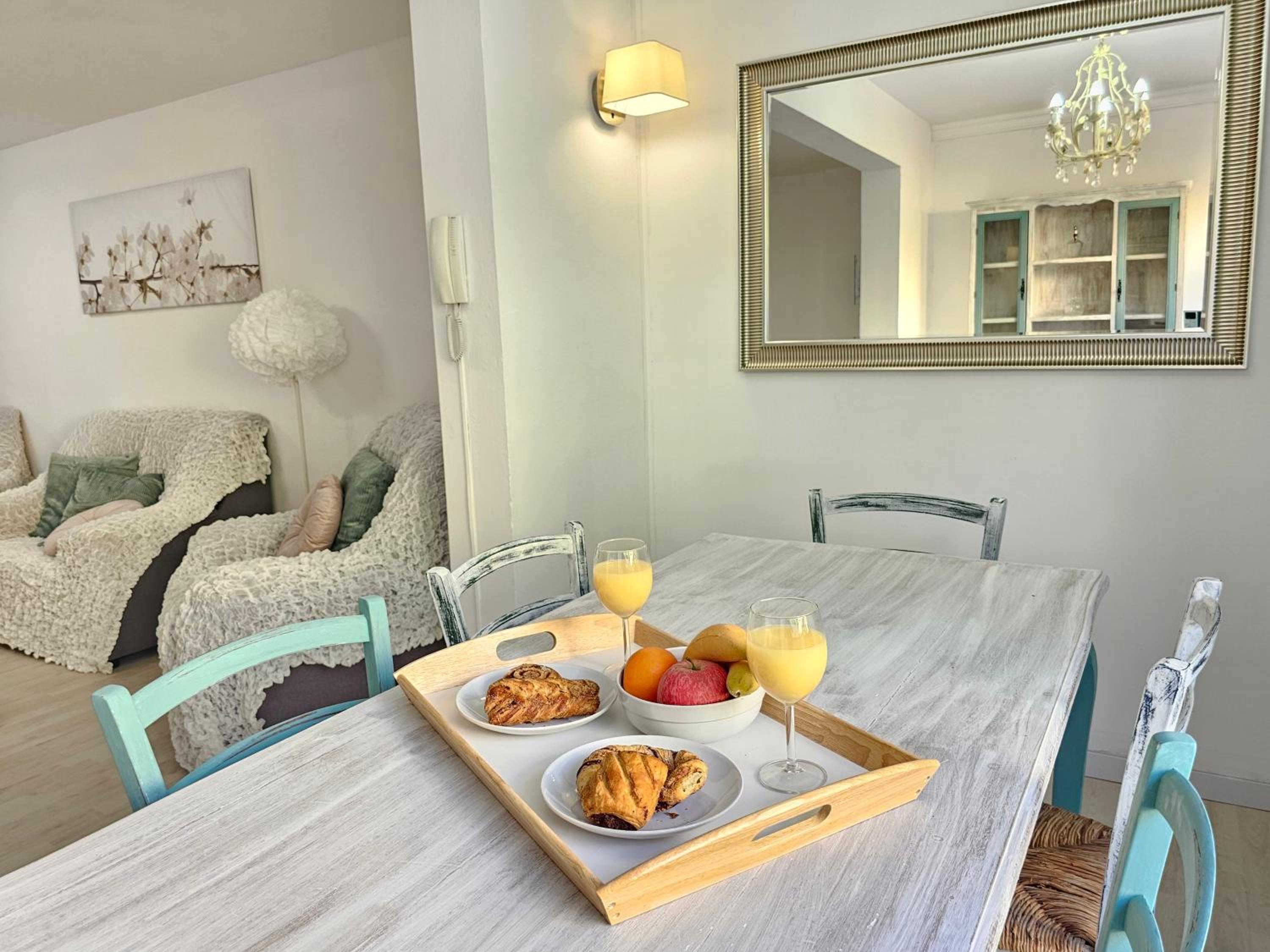 NEW POSITIVE VIBES HOLIDAYS HOME, Playa de las Americas, Tenerife