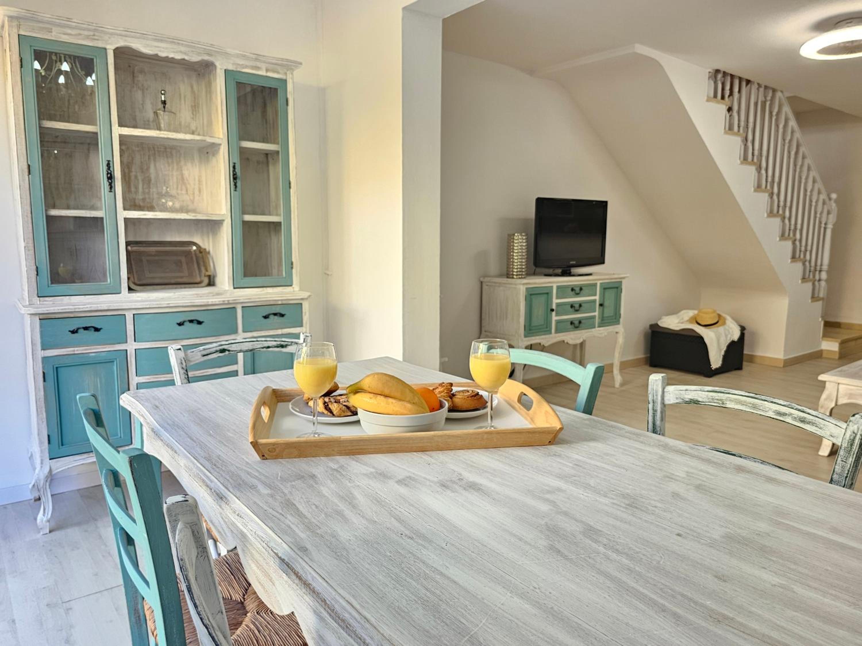 NEW POSITIVE VIBES HOLIDAYS HOME, Playa de las Americas, Tenerife