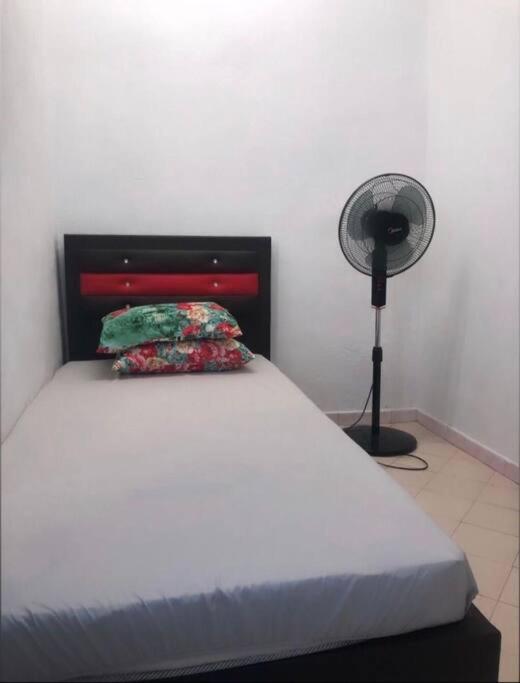 Anggerik homestay Klia Klia2 photo 7