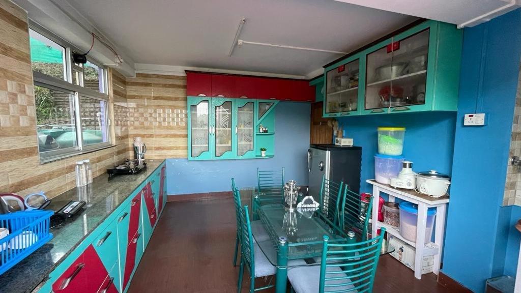 White Orchid Homestay