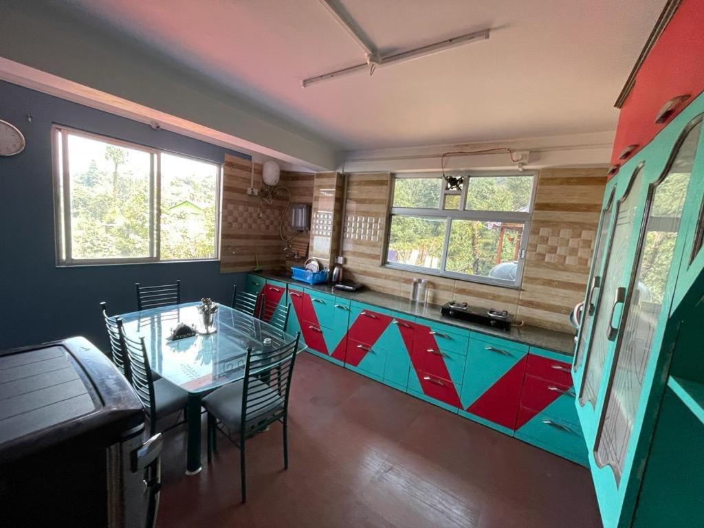 White Orchid Homestay