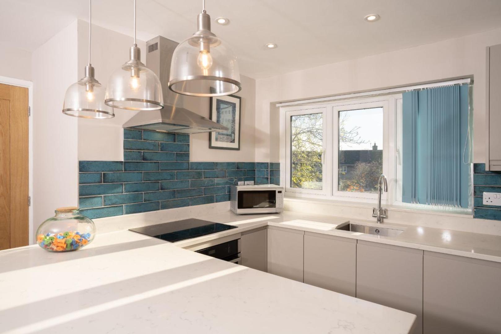 Tranquil 2-Bedroom Apartment in Charming Staveley view 3