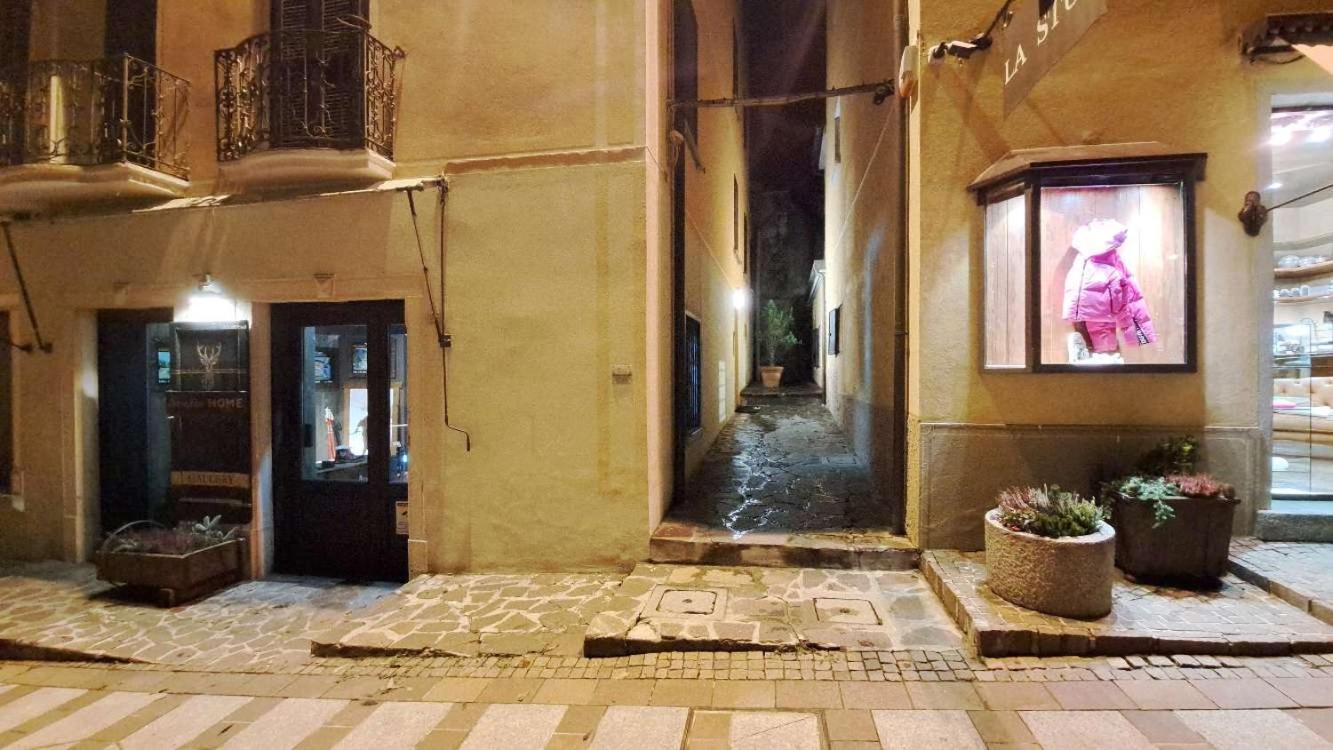 OLD VILLAGE Apartment