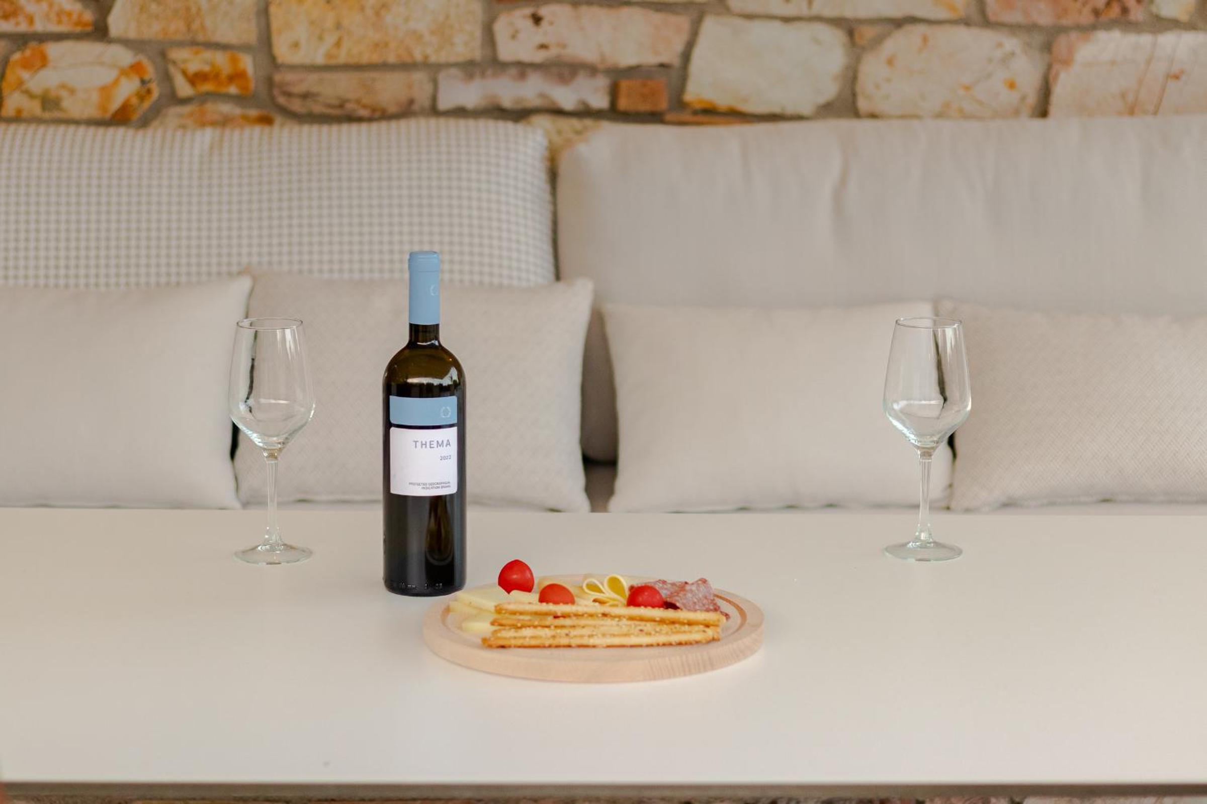 Pithea Luxury Living