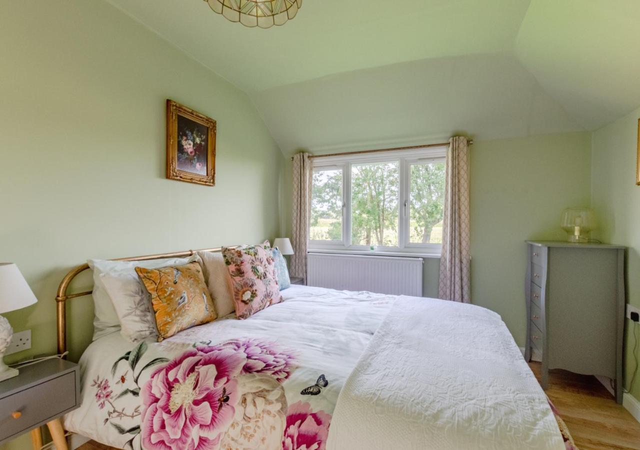 3 Bed in Sedge Fen oc-b28087
