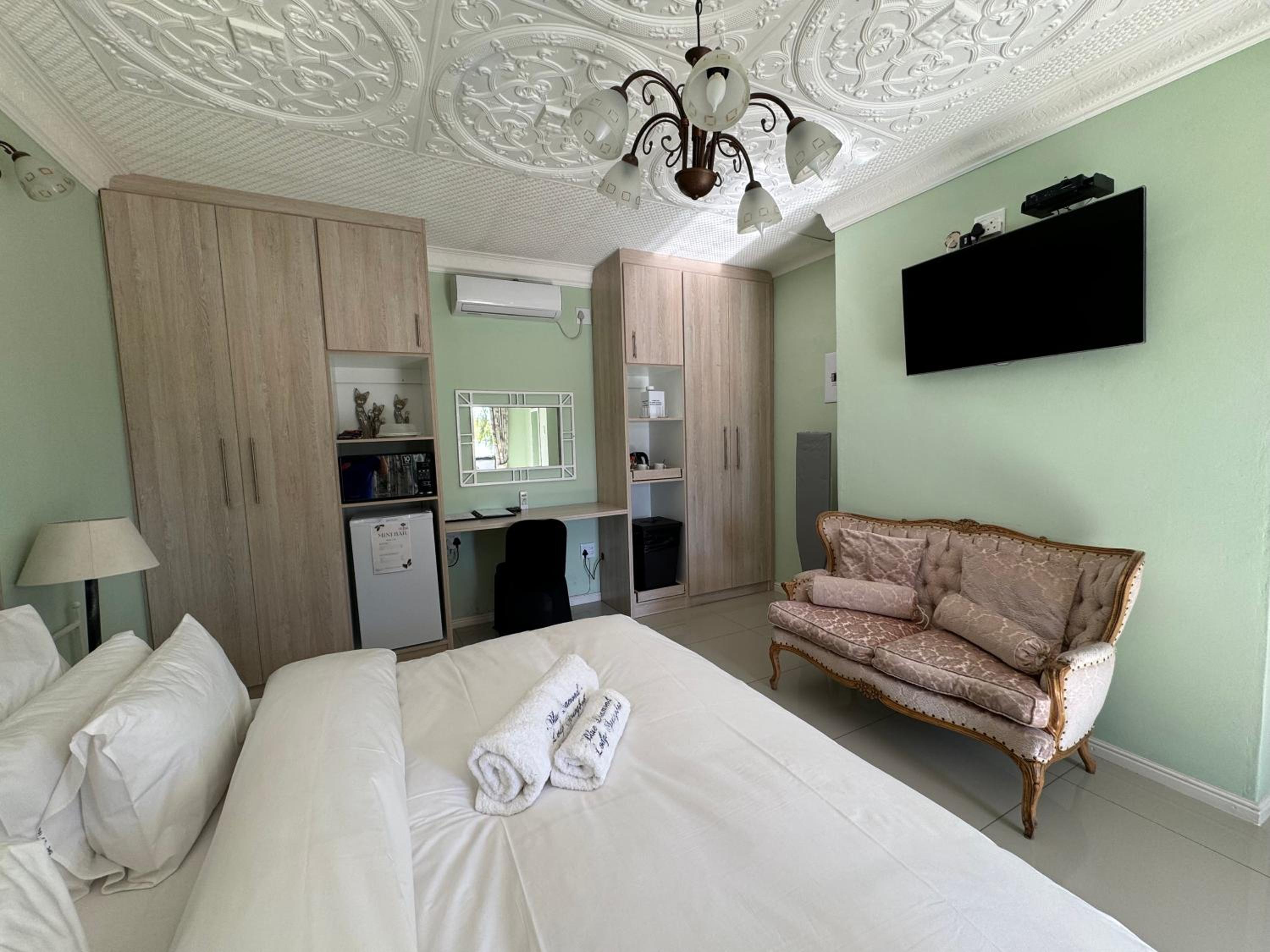 Blue Diamond Lodge