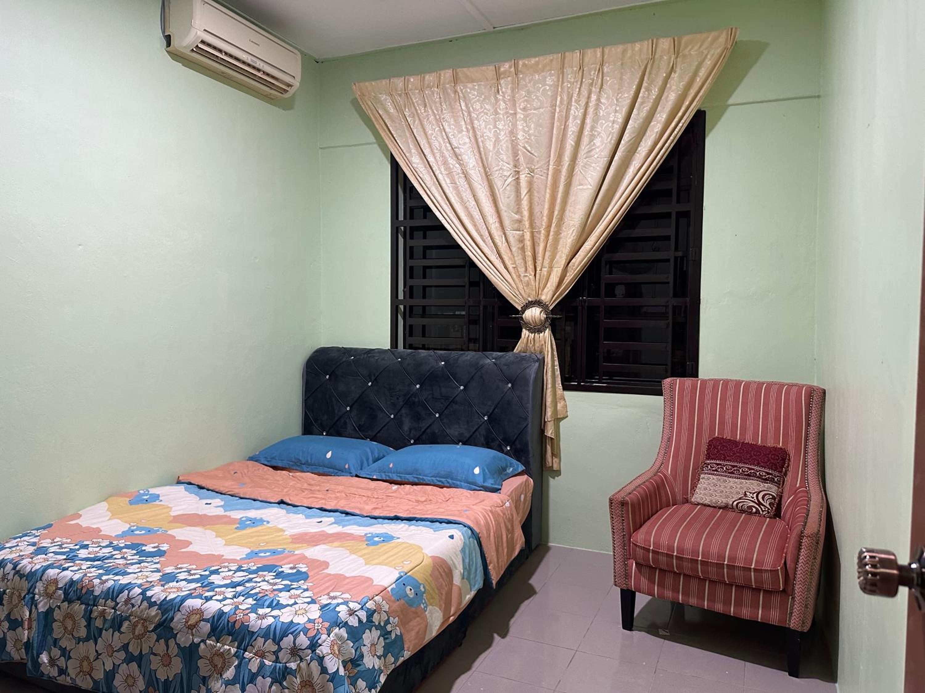 Homestay Pantai Batu Hitam Kuantan No14 photo 4