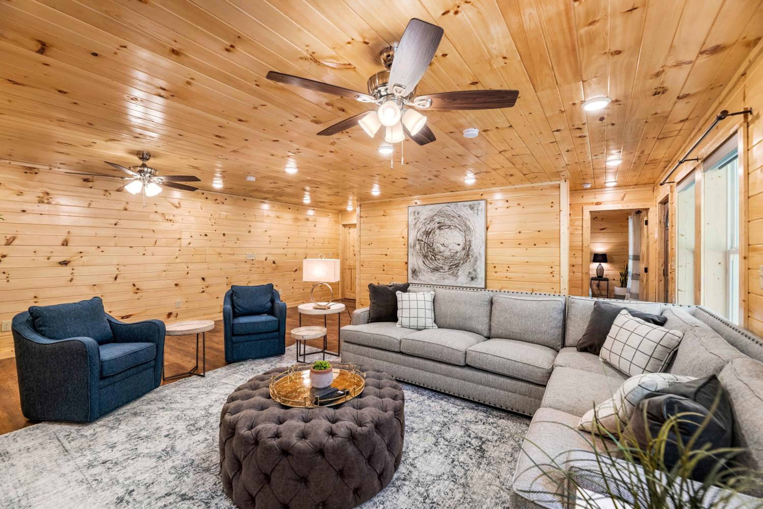 Brand New Luxury Cabin-Private Appalachian Retreat view 3