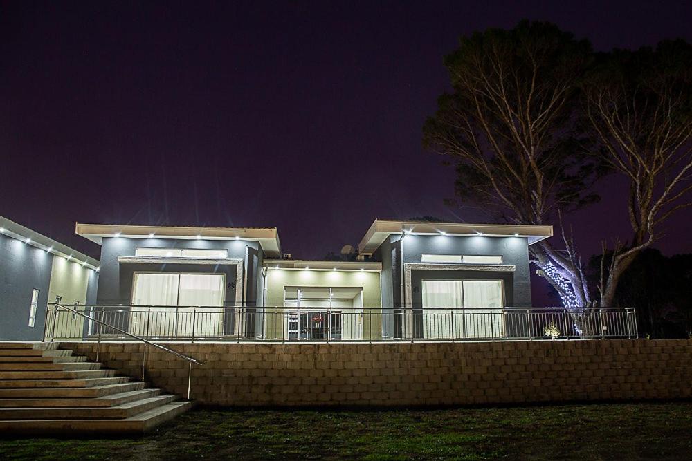 Hotel Lilitha Boutique Hotel-East London - Image 1