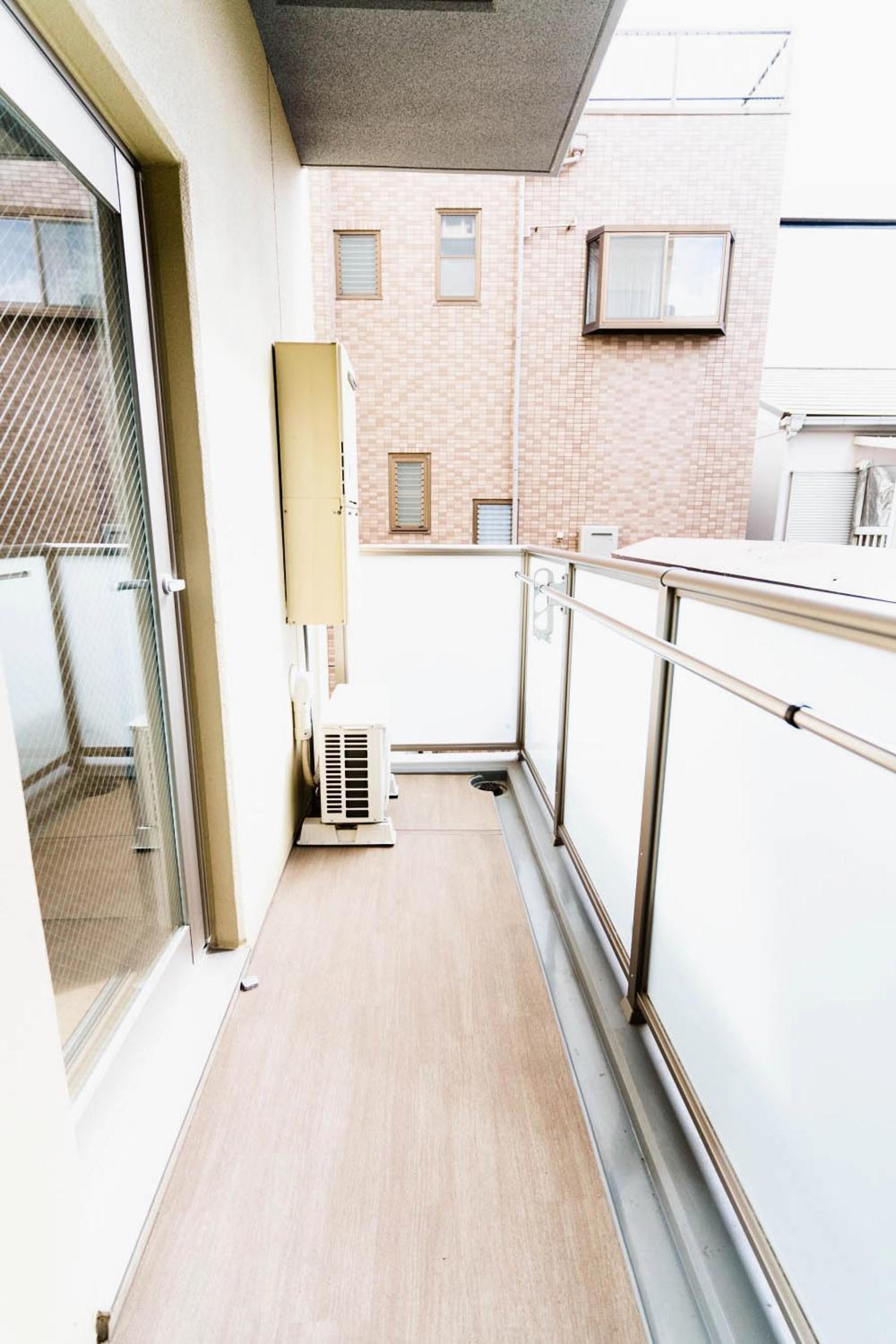 Shinkou House UE - Newly Built Secure and Hypoallergenic