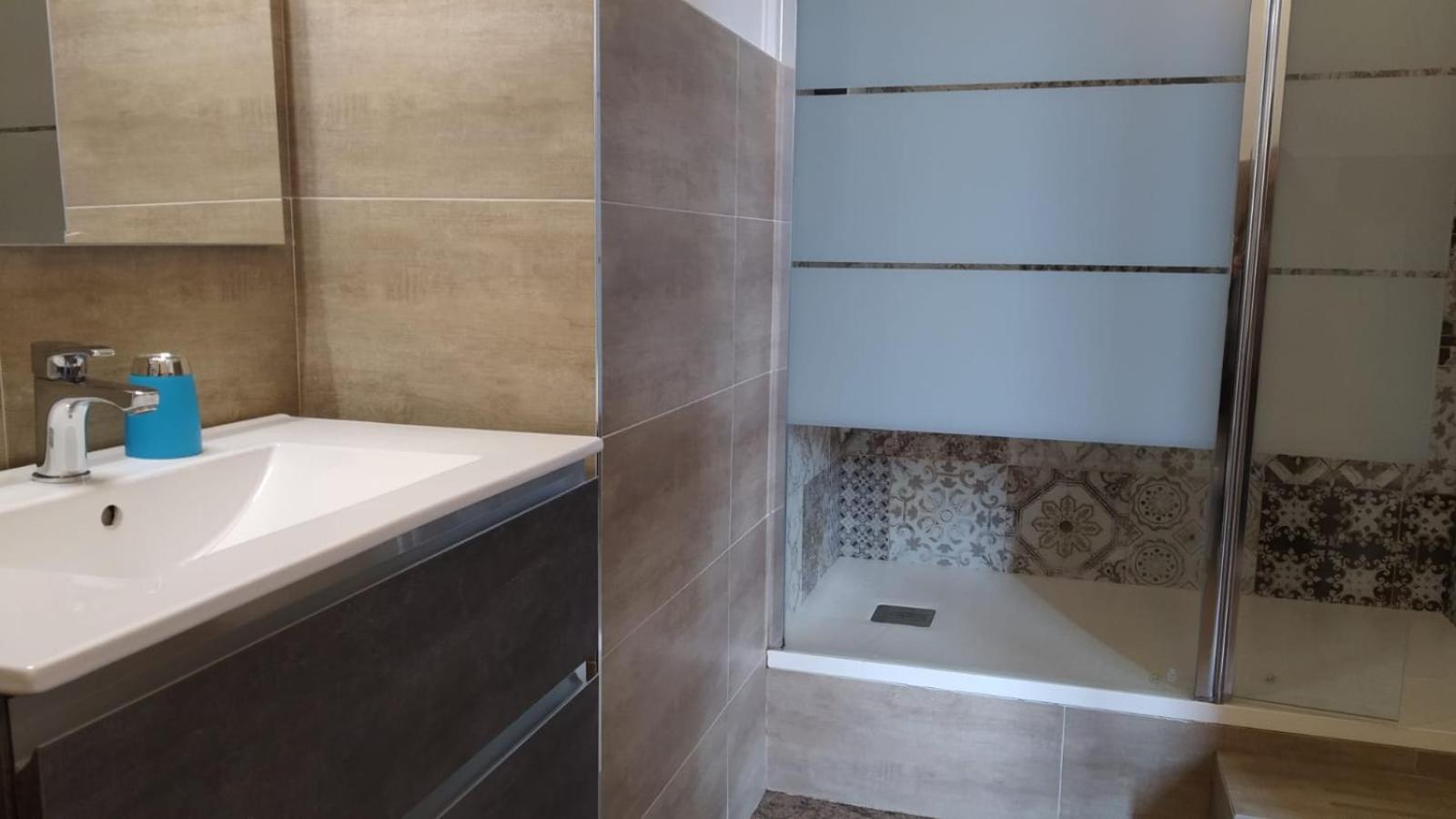 CconfortHotels Central Rooms