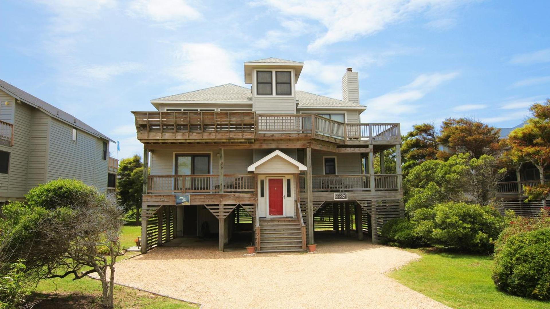 Semi-Oceanfront, Close to Beach, Dogs Welcome, SA8, Berry