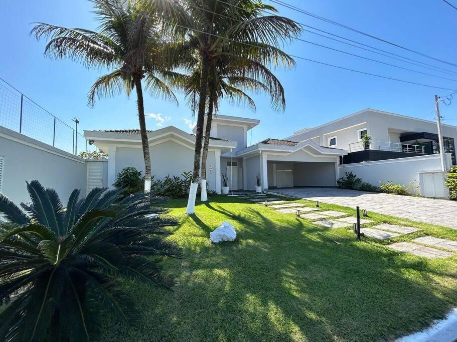 Lindíssima mansão térrea Cond Acapulco