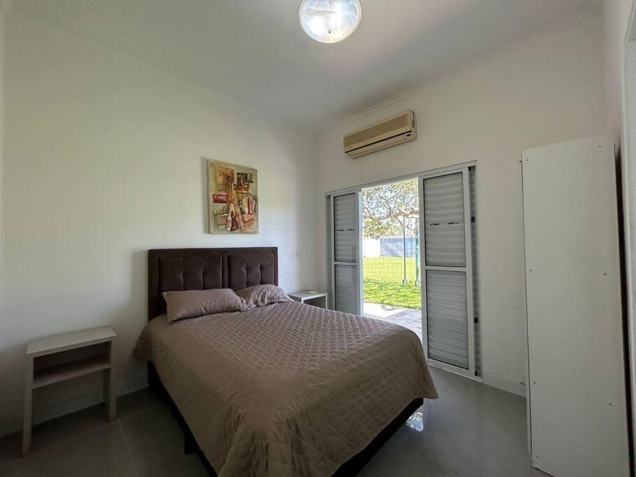 Lindíssima mansão térrea Cond Acapulco