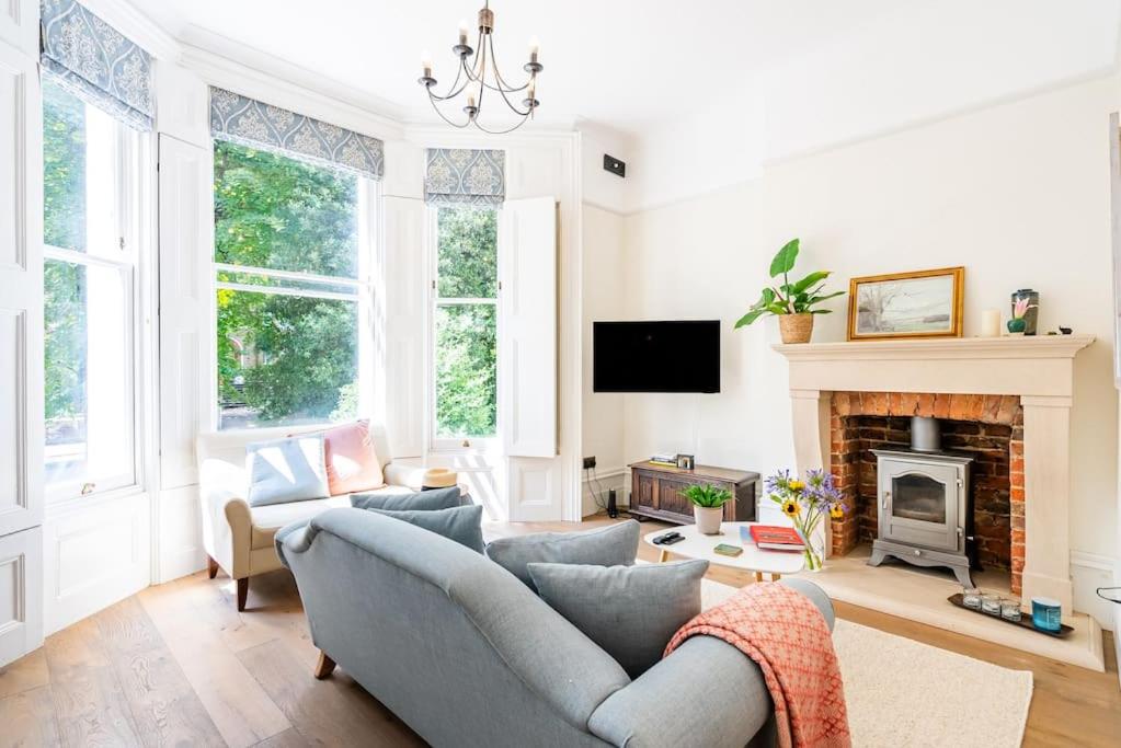 Greenwich & Blackheath Oasis view 2