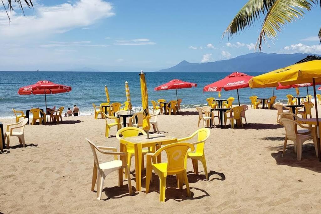Condomínio em frente à linda praia de Massaguaçu - Caraguatatuba - Litoral Norte SP