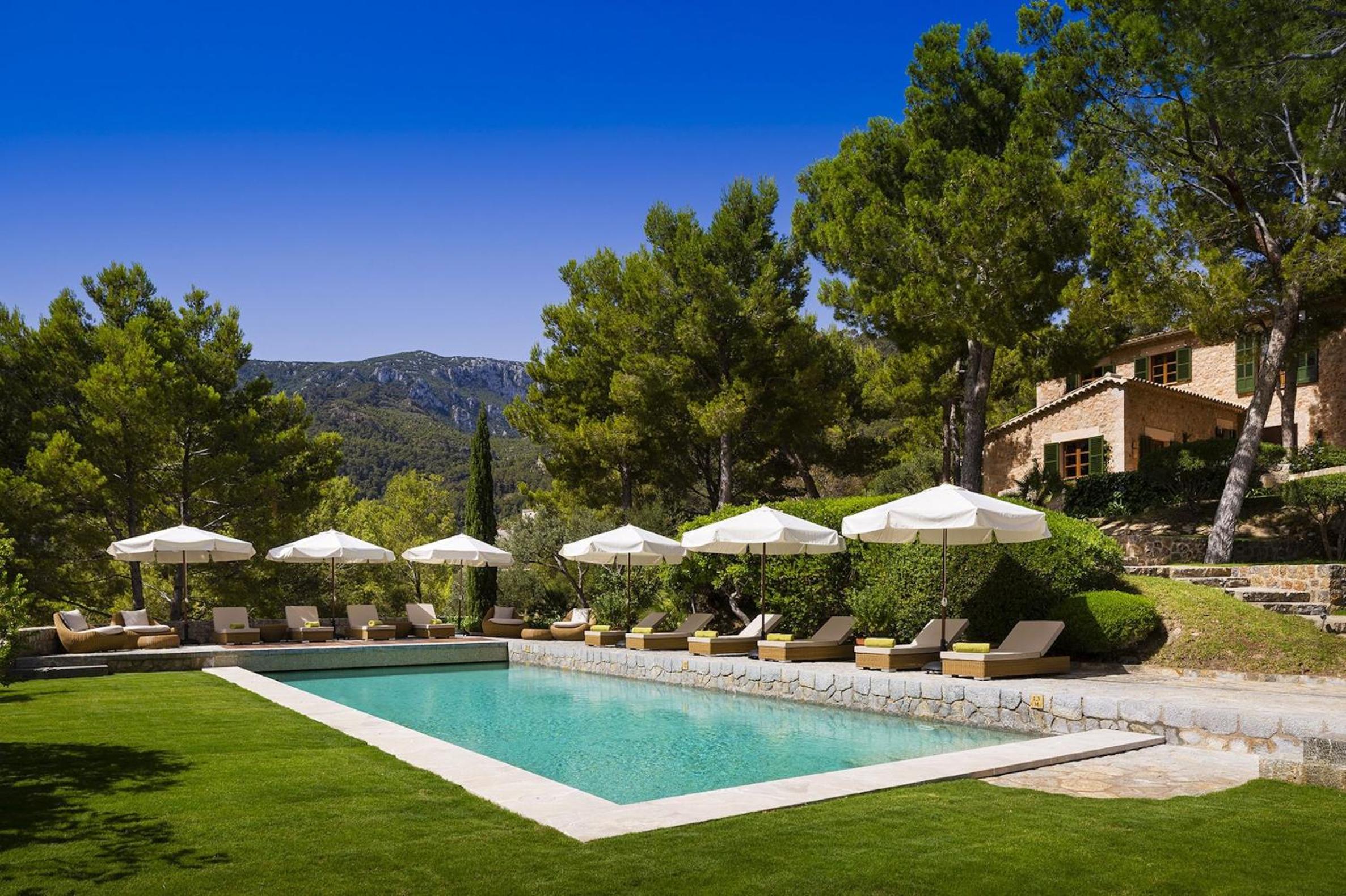 Astounding Mallorca Villa La Mejor Vista 5 Bedrooms All Inclusive view 5