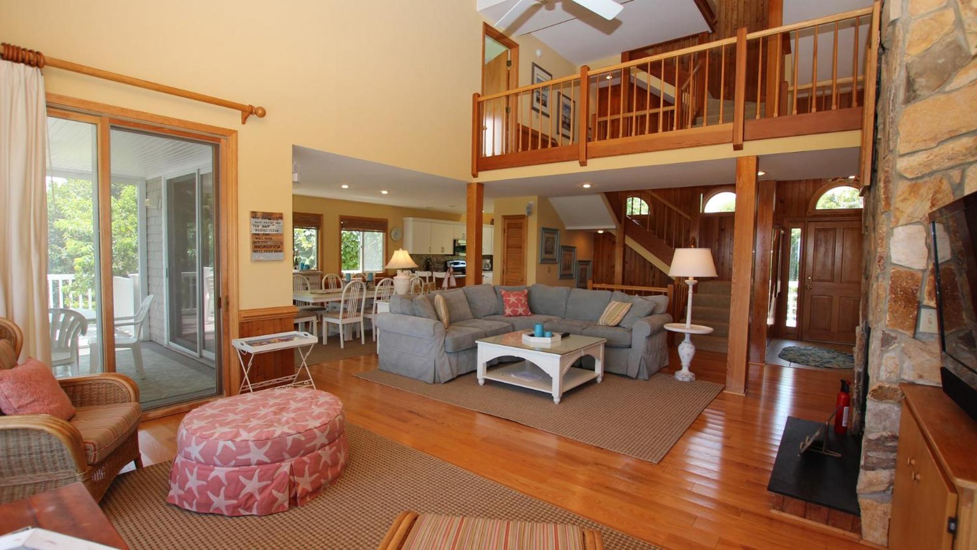 Oceanside, Priv Pool, poolside grilling, sun decks, SEA6, Morningstar view 4