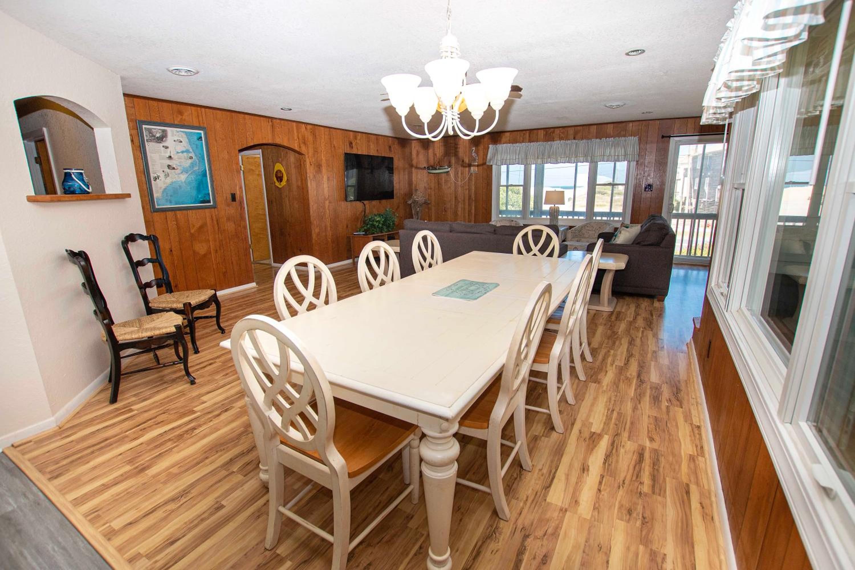 Oceanside, 400 ft to Beach access, screened porch, SNH416, Ocean Adventure view 2