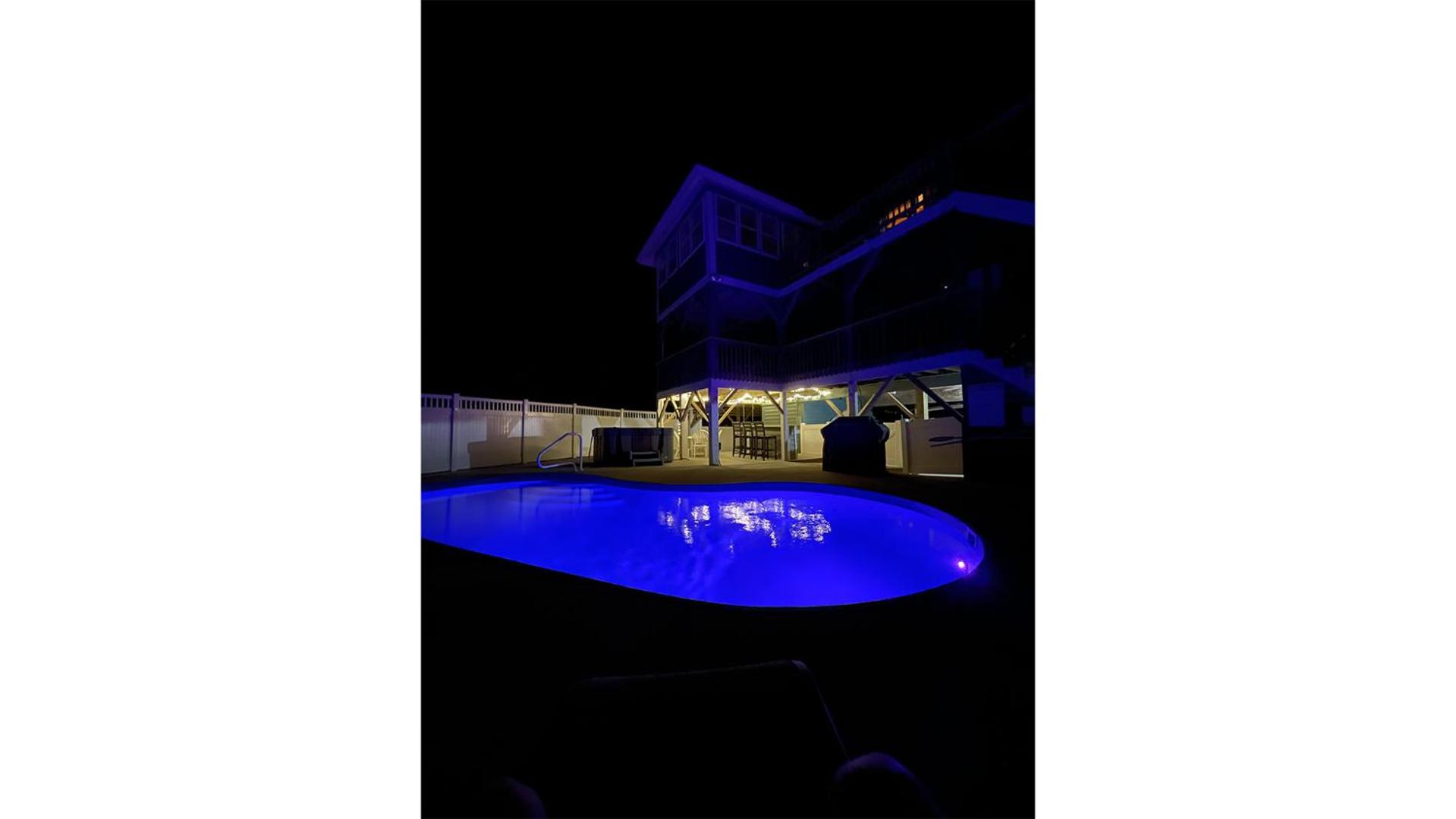 Semi-Oceanfront, Private Pool, Poolside Bar, Hot Tub, Ocean Views! T1, Sailaway view 2
