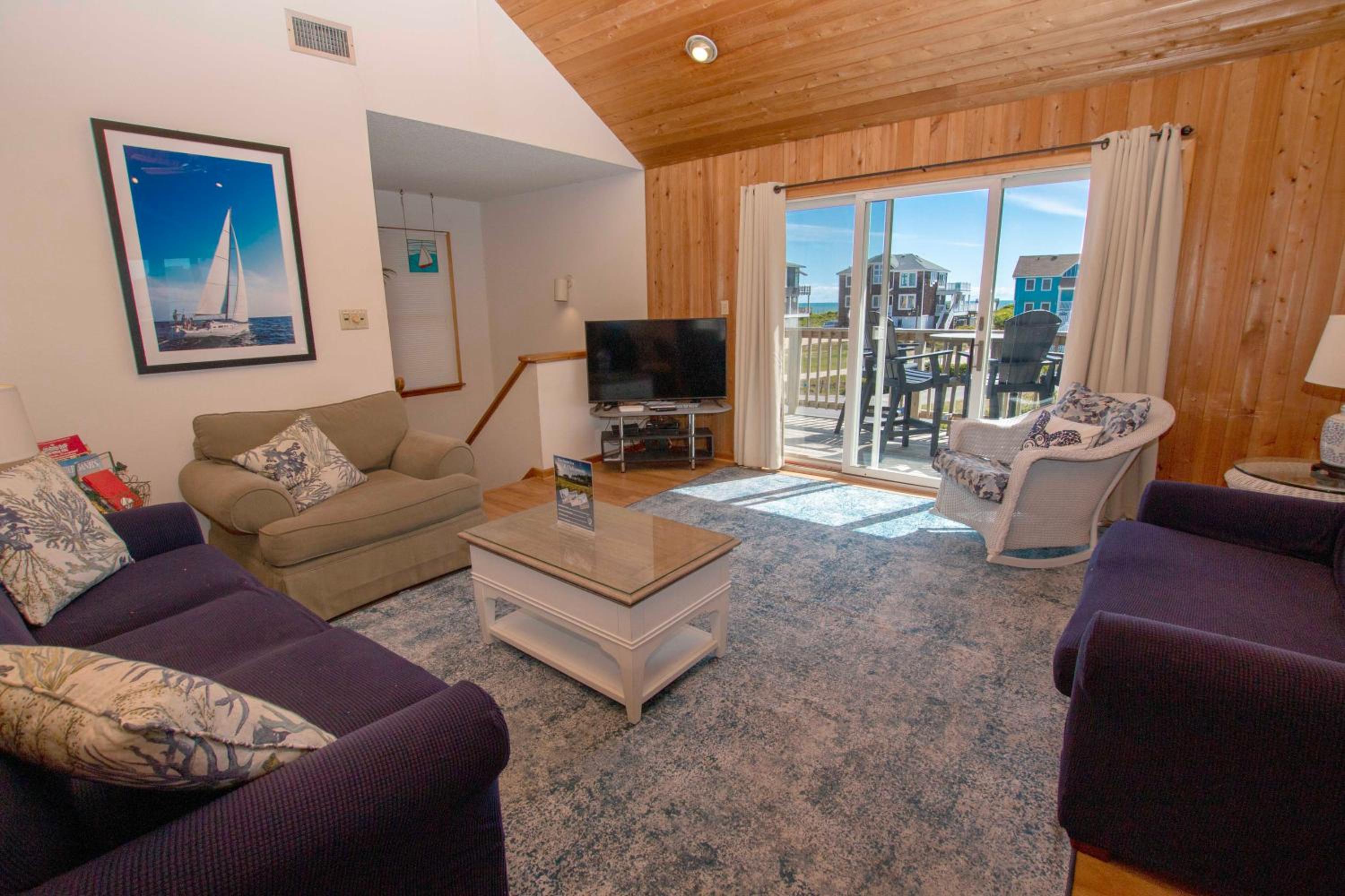 Semi-Oceanfront, Private Pool, Poolside Bar, Hot Tub, Ocean Views! T1, Sailaway view 5