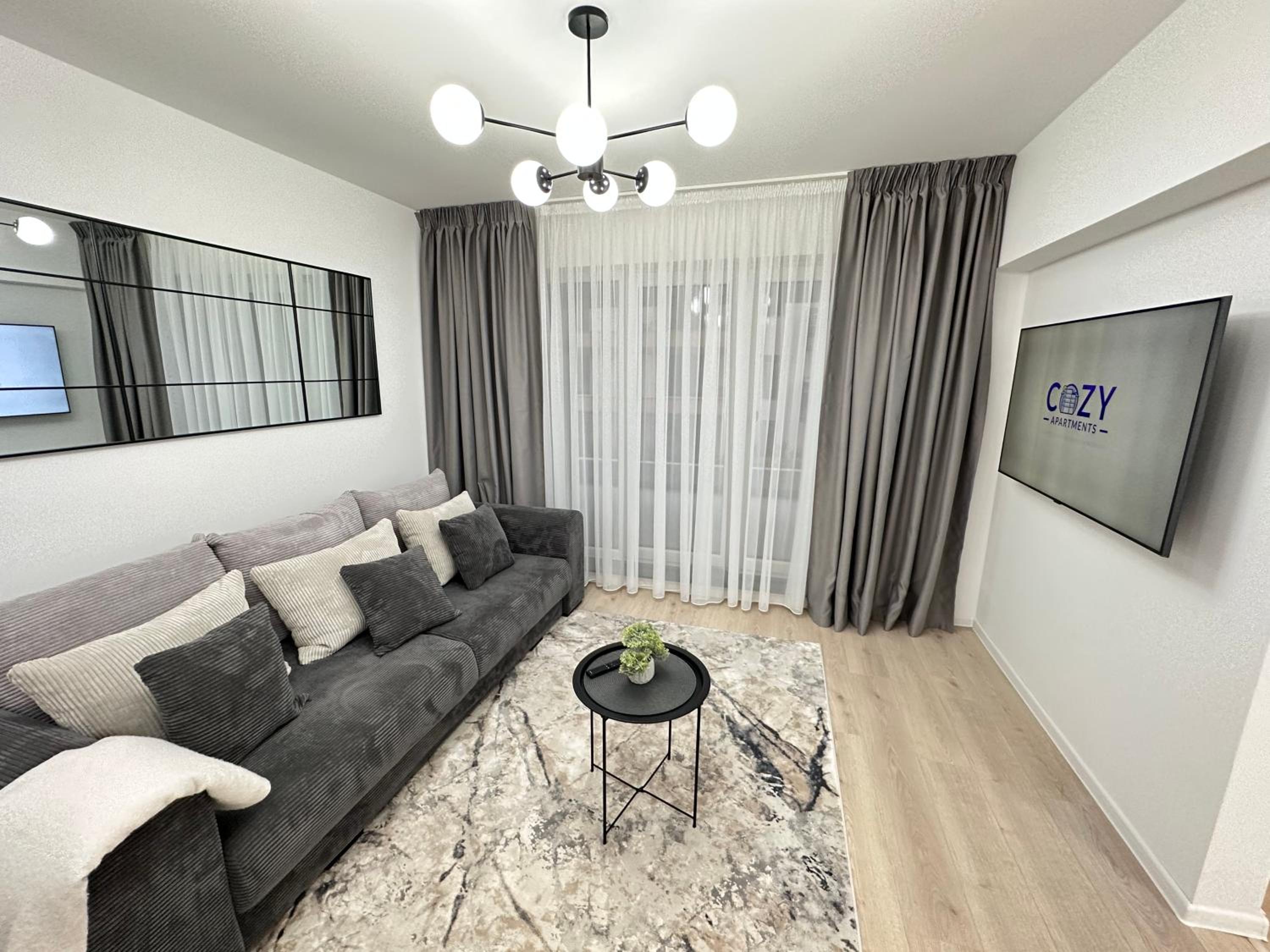 Cozy Urban Luxury Flats - Coresi Mall #Brasov view 4